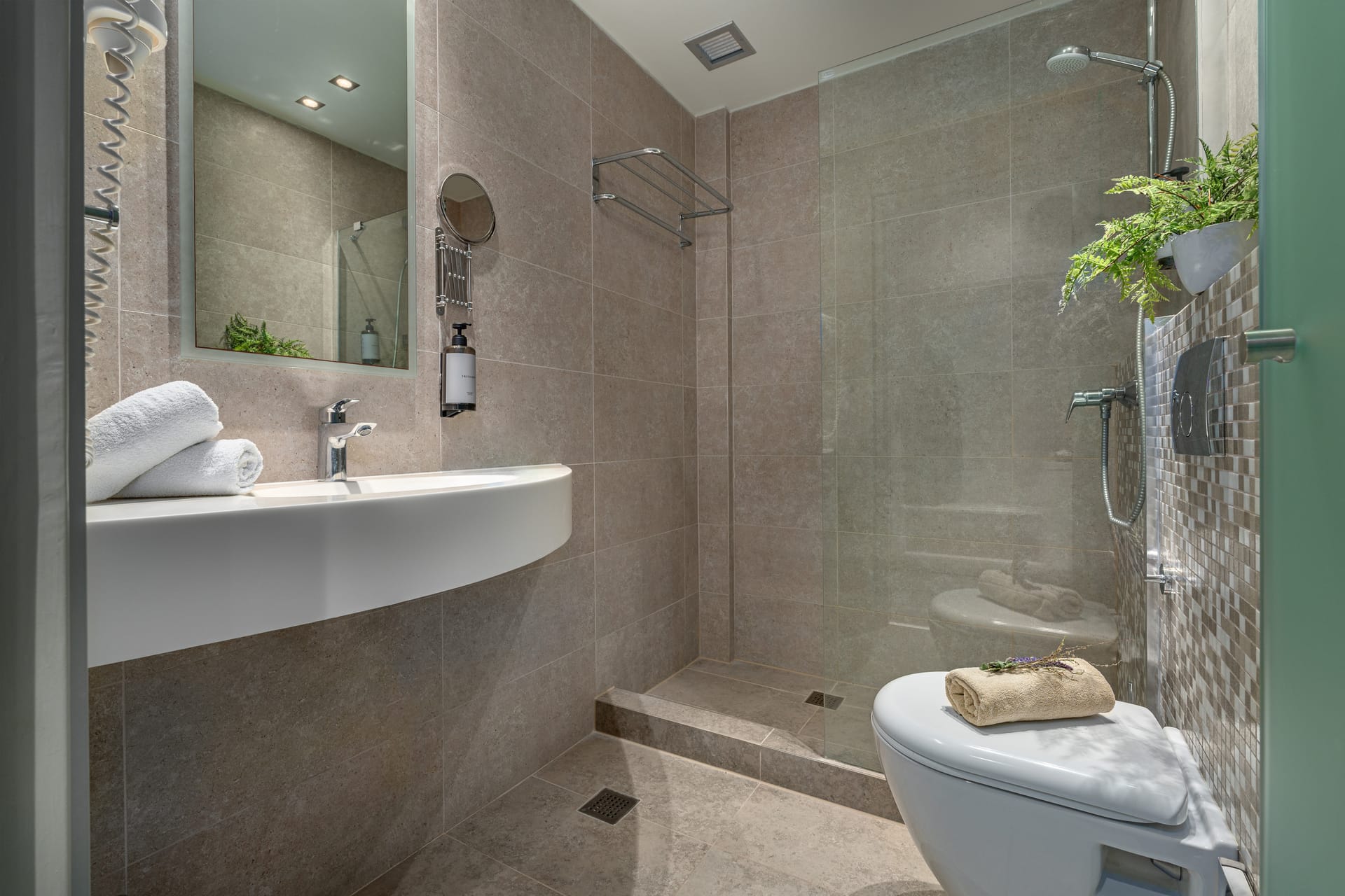 Deluxe Double Room | Sea Front