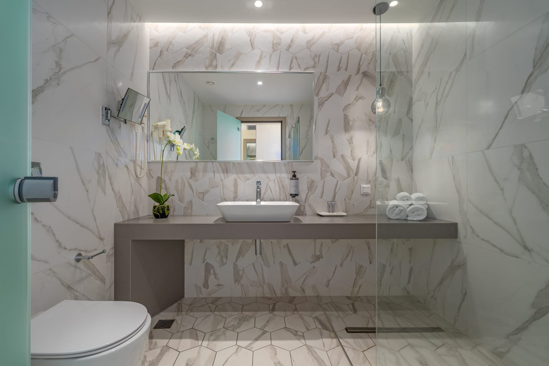 Penthouse Suite | Sea Front