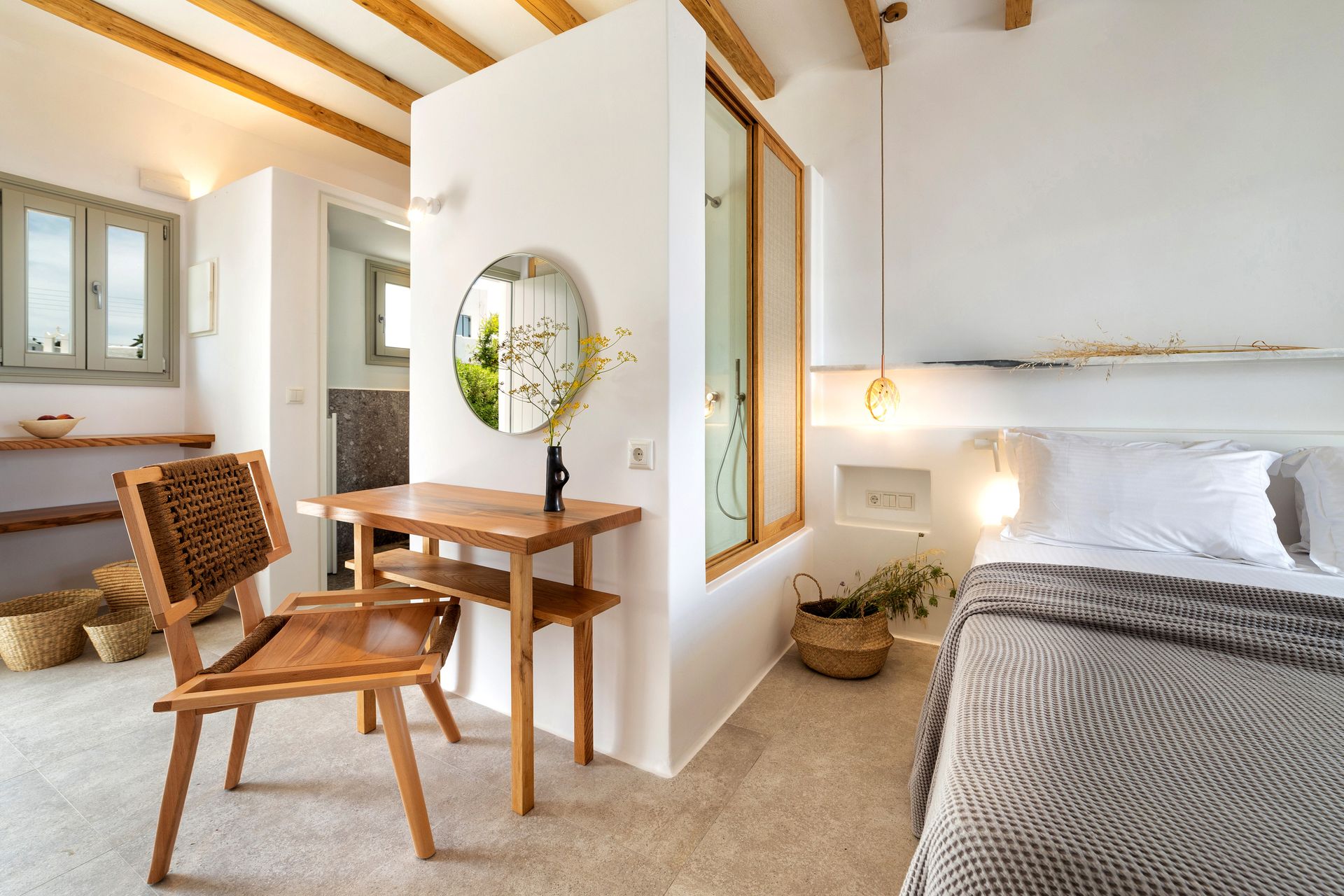 Superior Double Room with Outdoor Hydro-Massage [2 Guests]