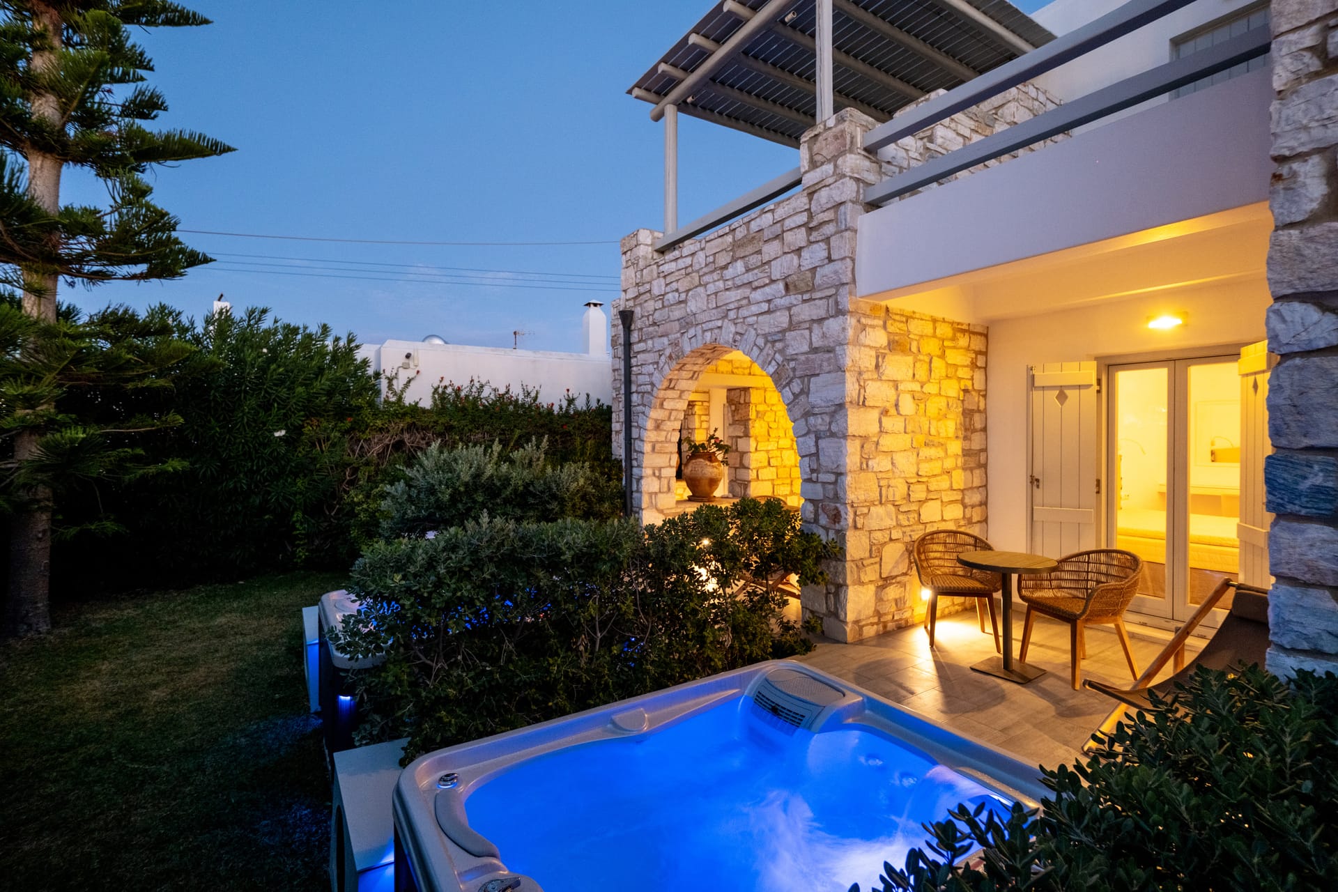 Double Room with Outdoor Hydromassage Hot Tub