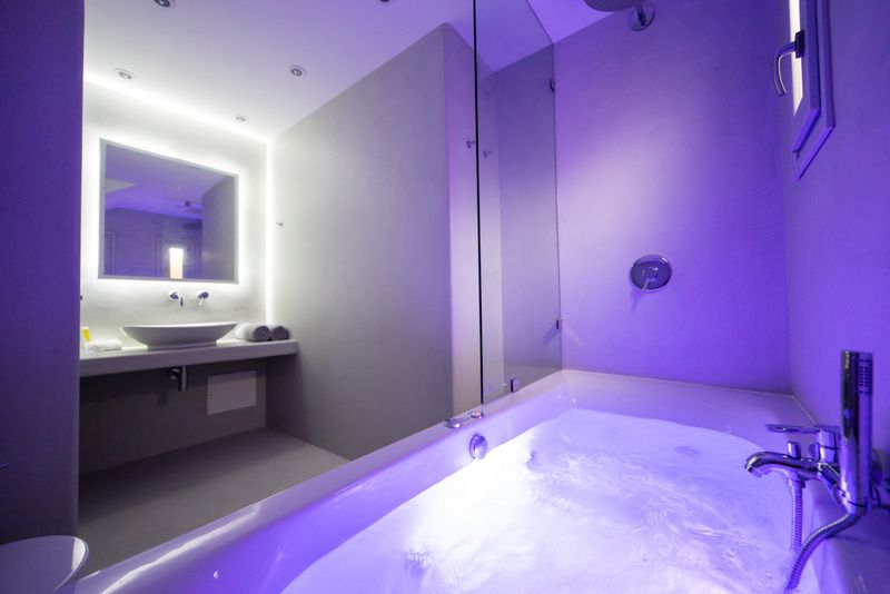 Double Room with Spa Bath