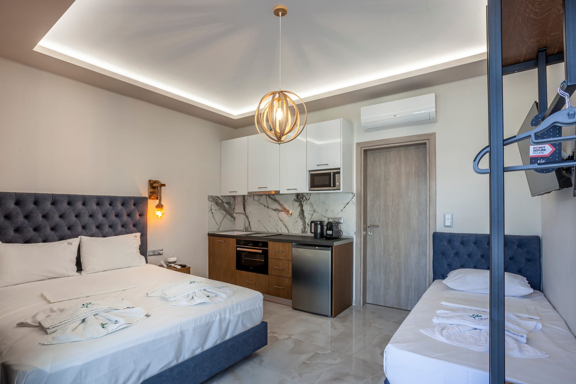 Olia Seaside residence: Triple Deluxe apartment 9 Pefkohori