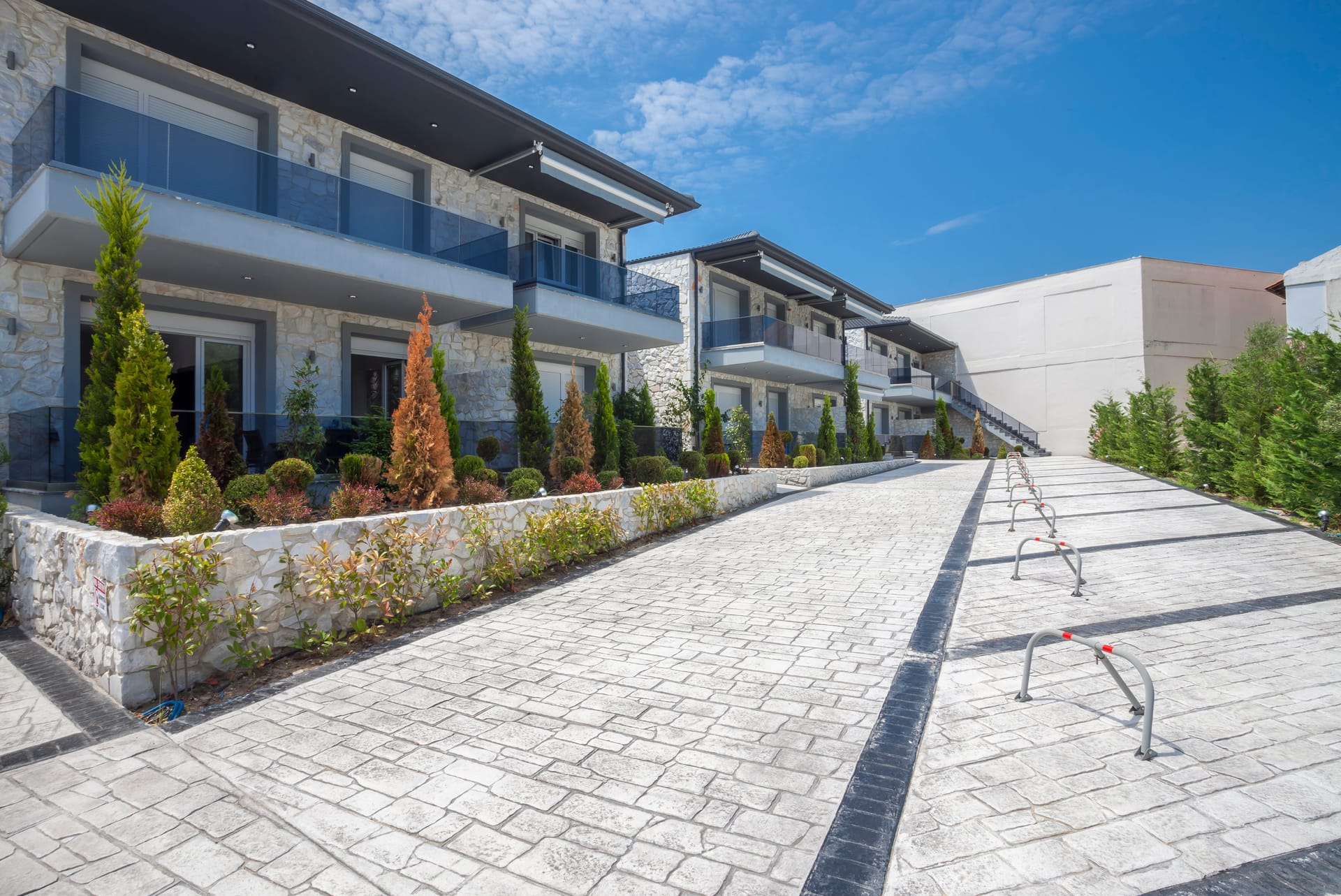 Valeri Luxury Stone Deluxe Apartment Hanioti