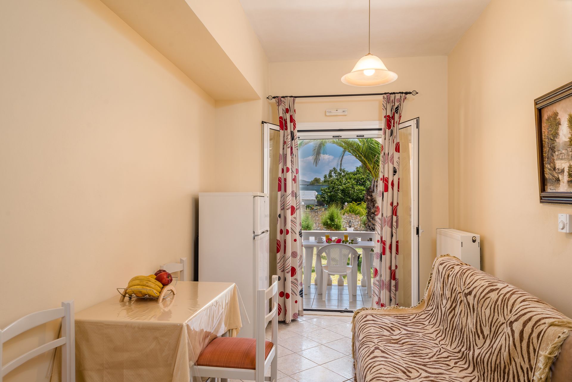 One Bedroom Apartment