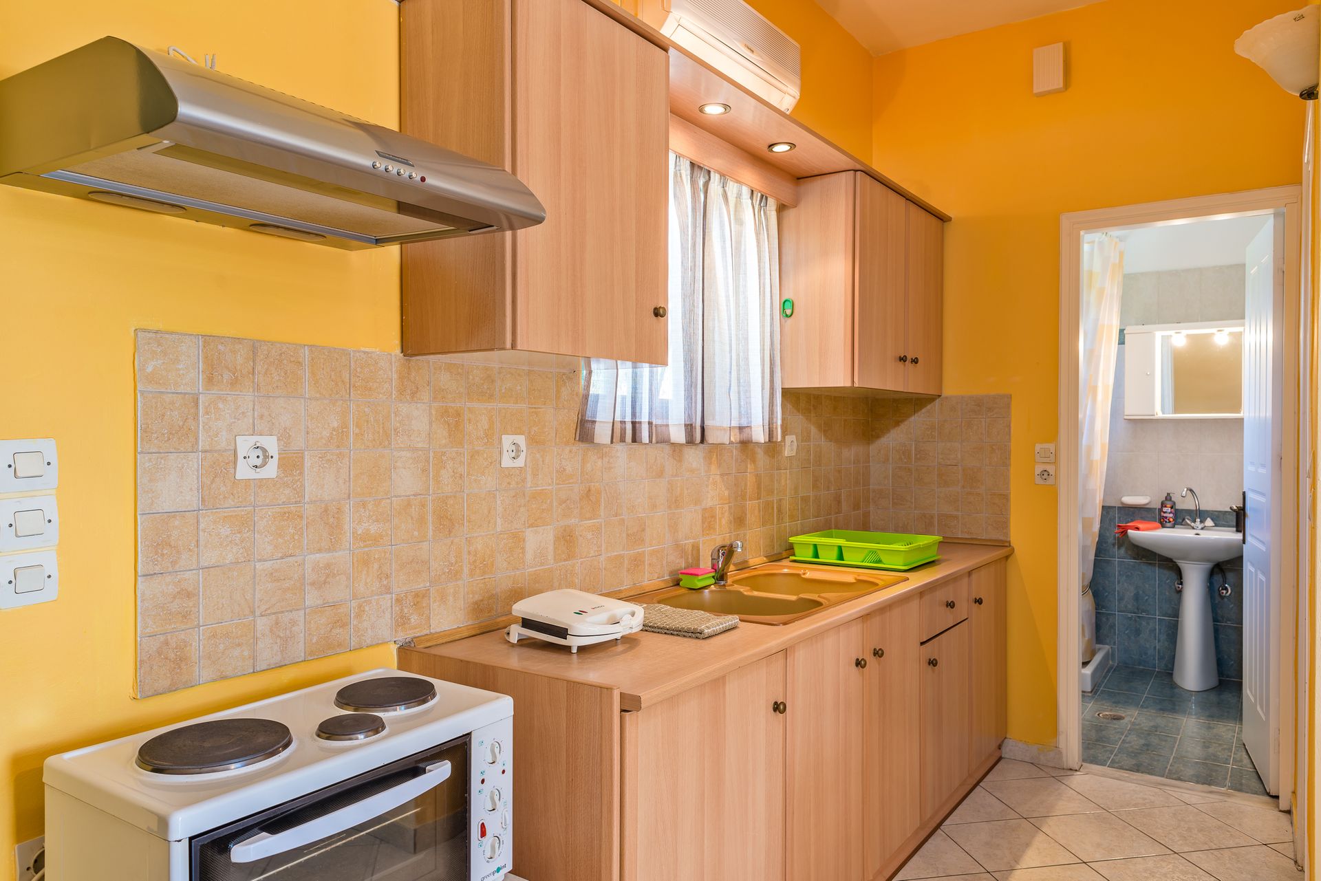 One Bedroom Apartment