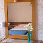 2 Linked Rooms with Sea View