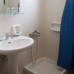 2 Linked Rooms with Sea View