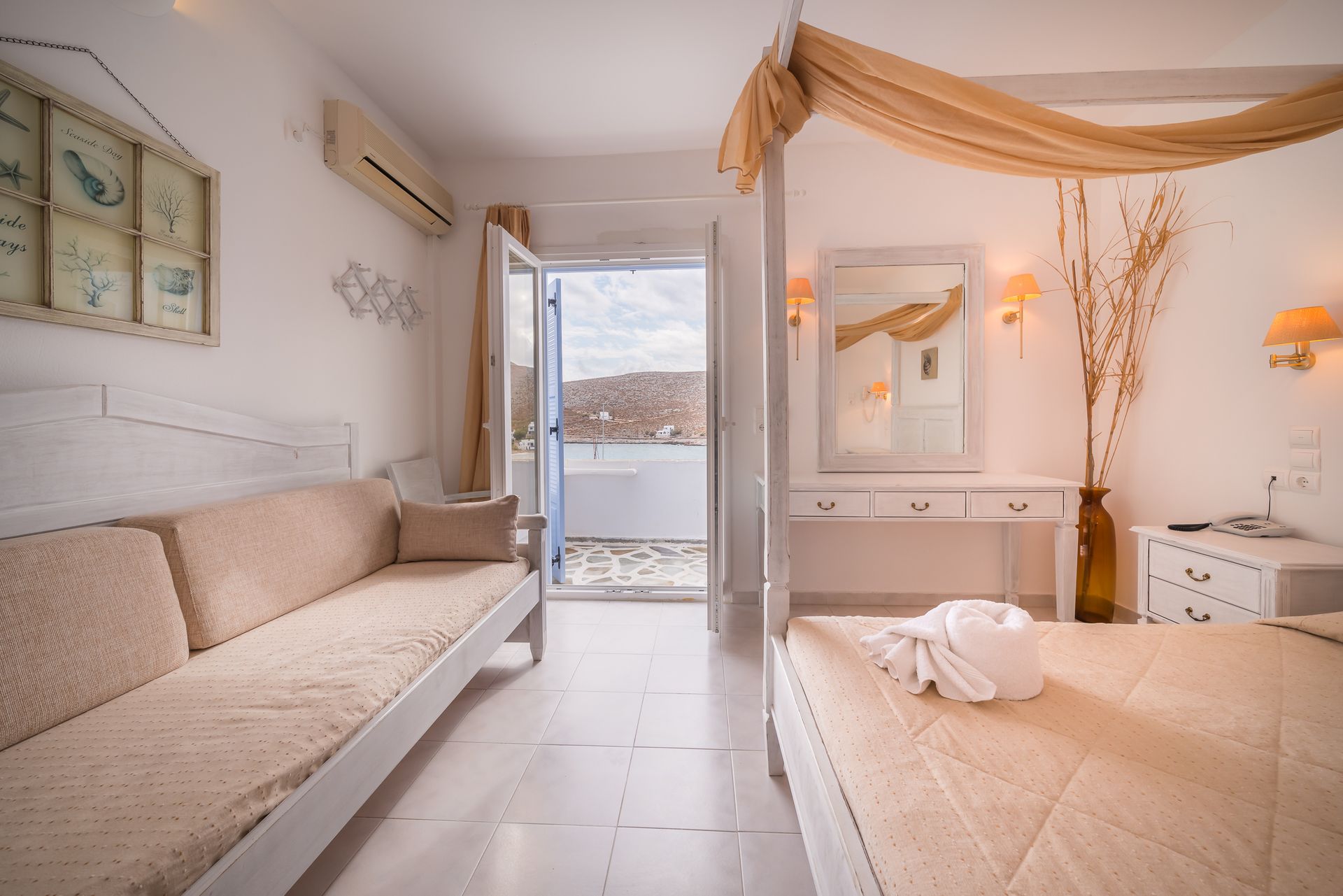 Deluxe Studio with Panoramic Sea View