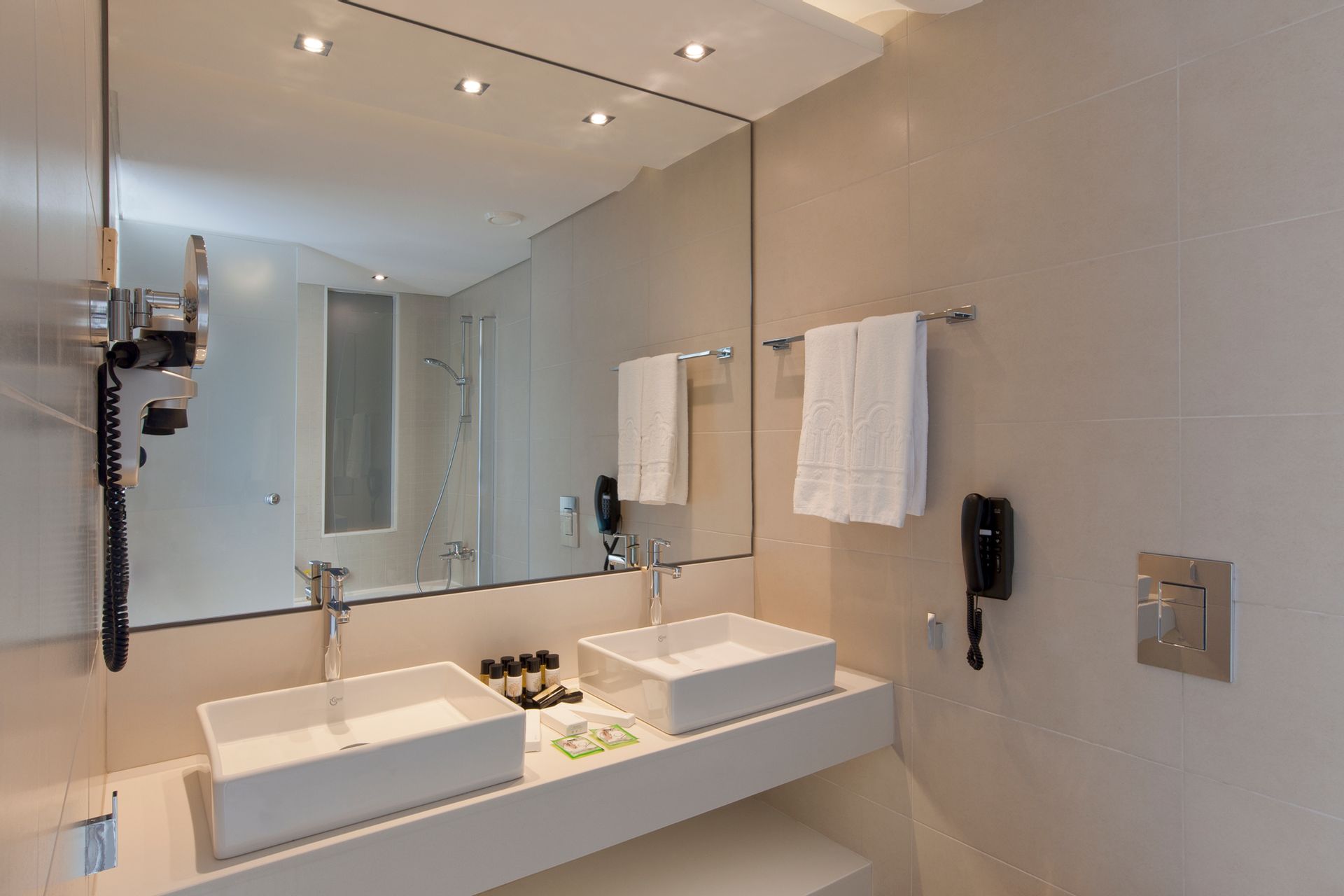 Junior Suite Garden View