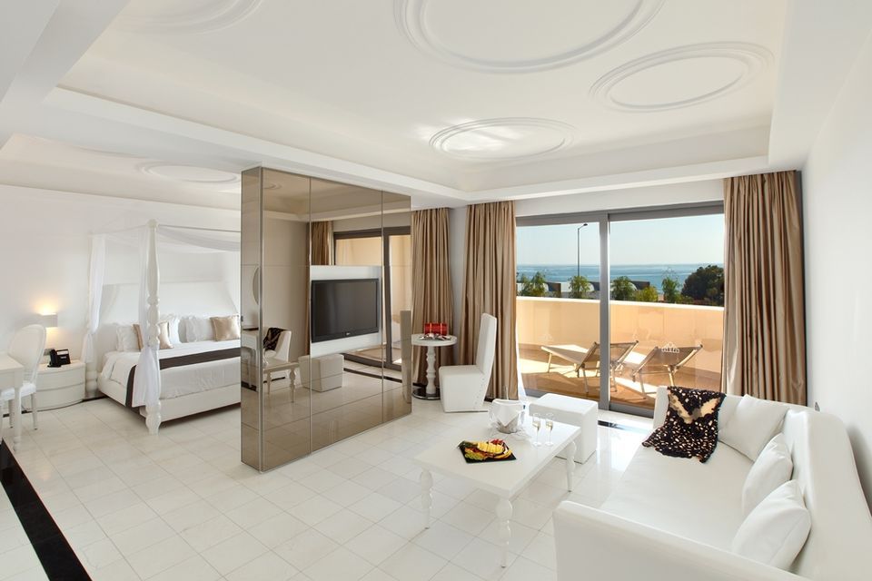 Executive Suite Sea View