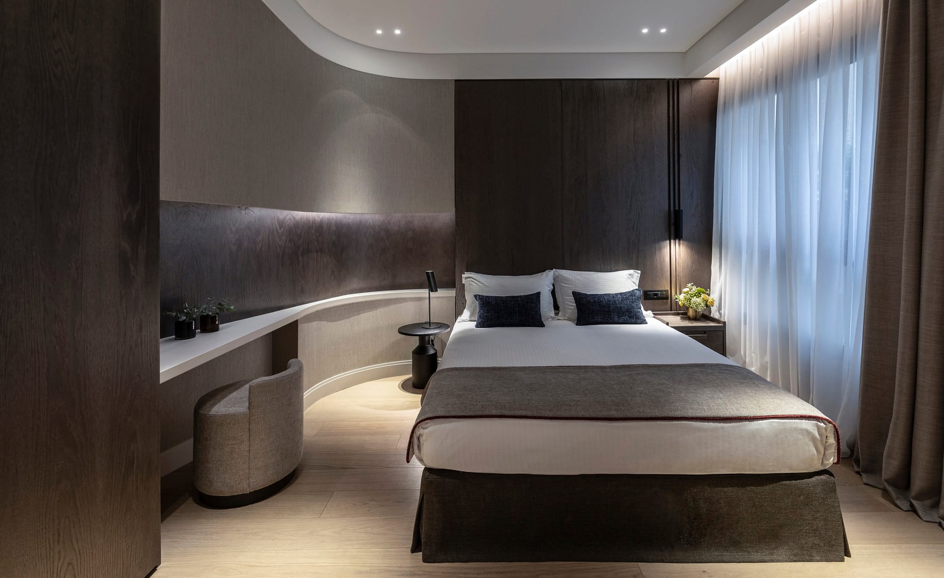 Classic Business Room