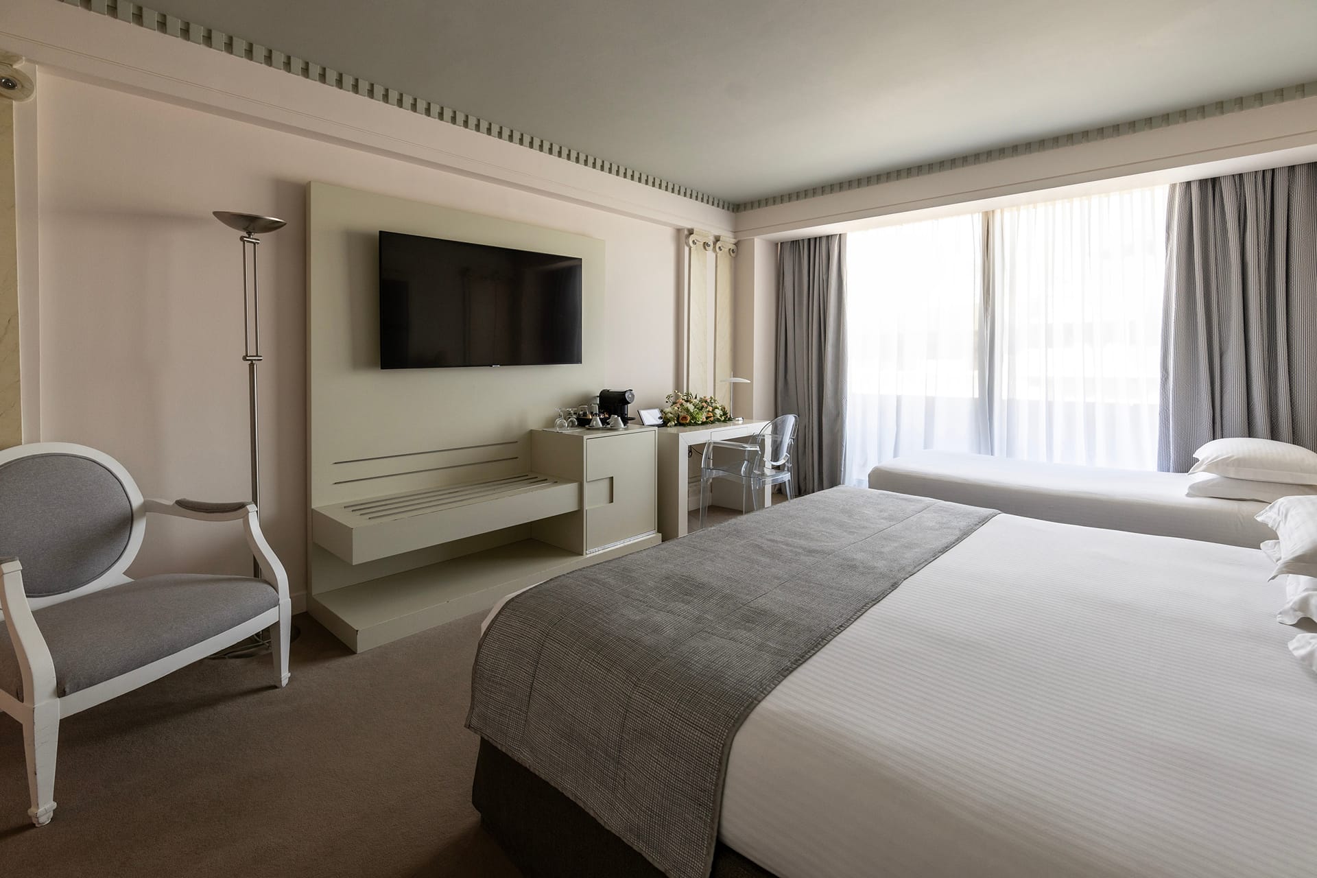 Executive City View Room