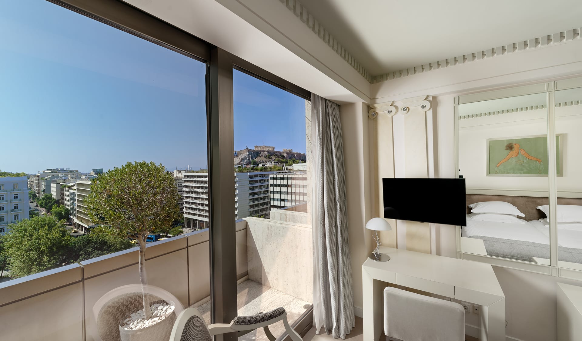 Deluxe Acropolis Room