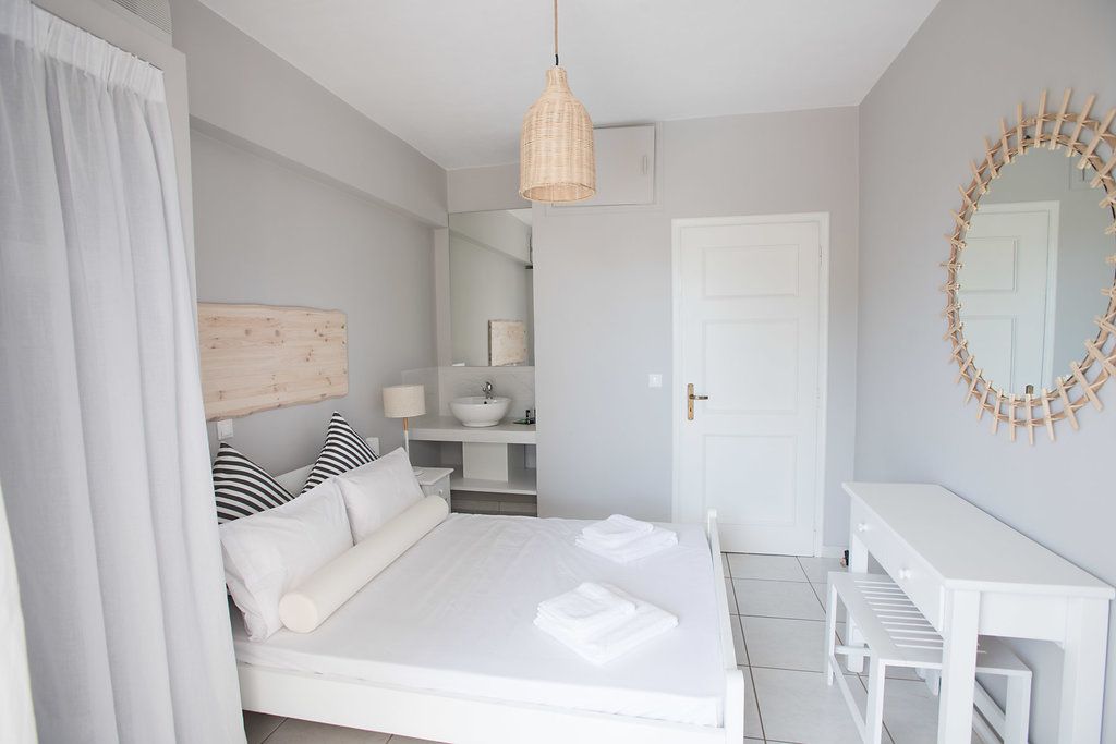 Residence with Sea View