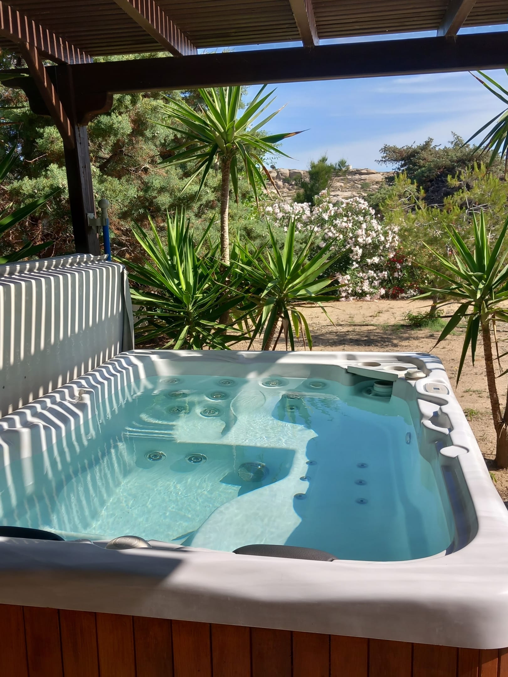 Family Villa Sea View with Outdoor Hot Tub
