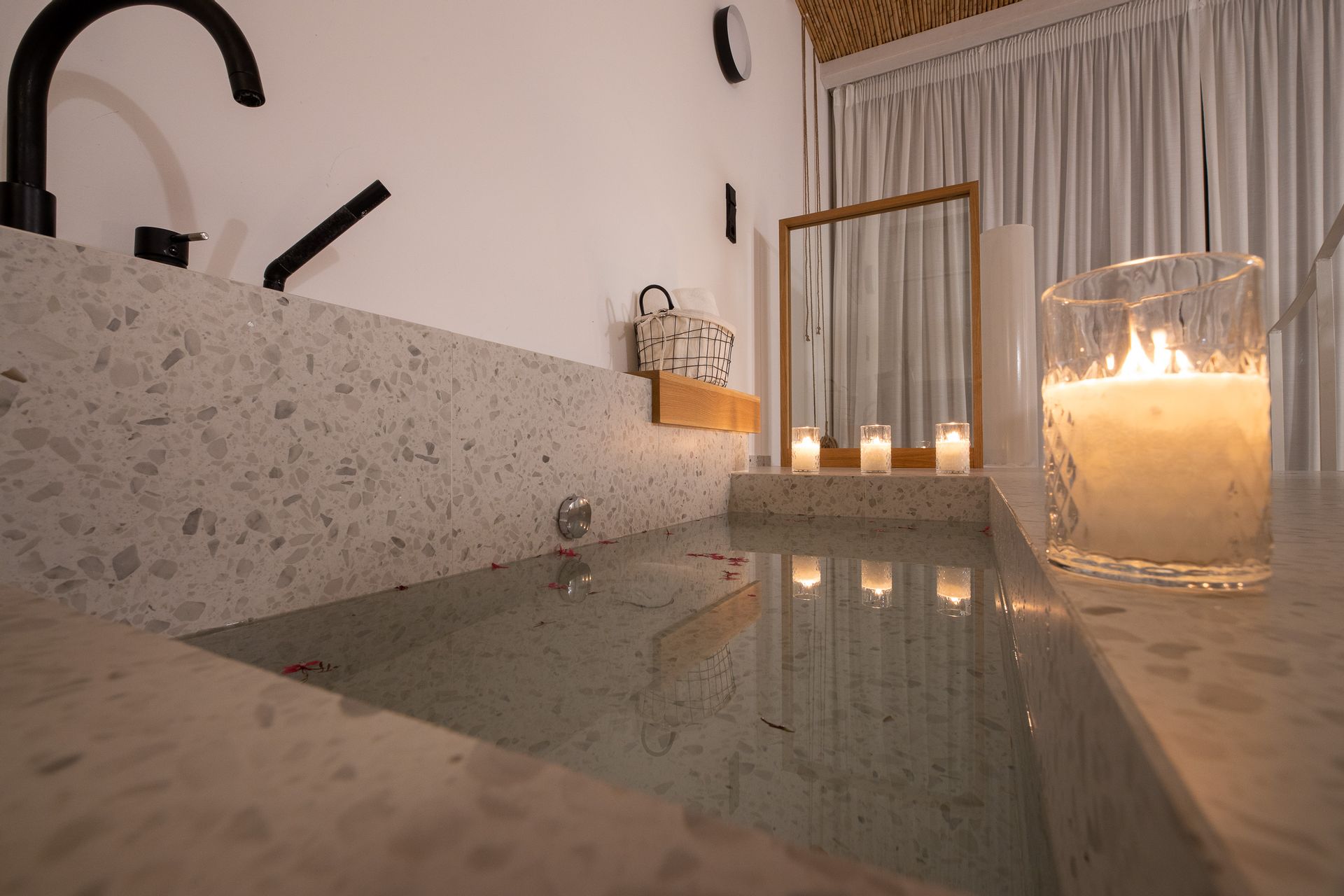 Loft Suite with Private Plunge Pool 55m²