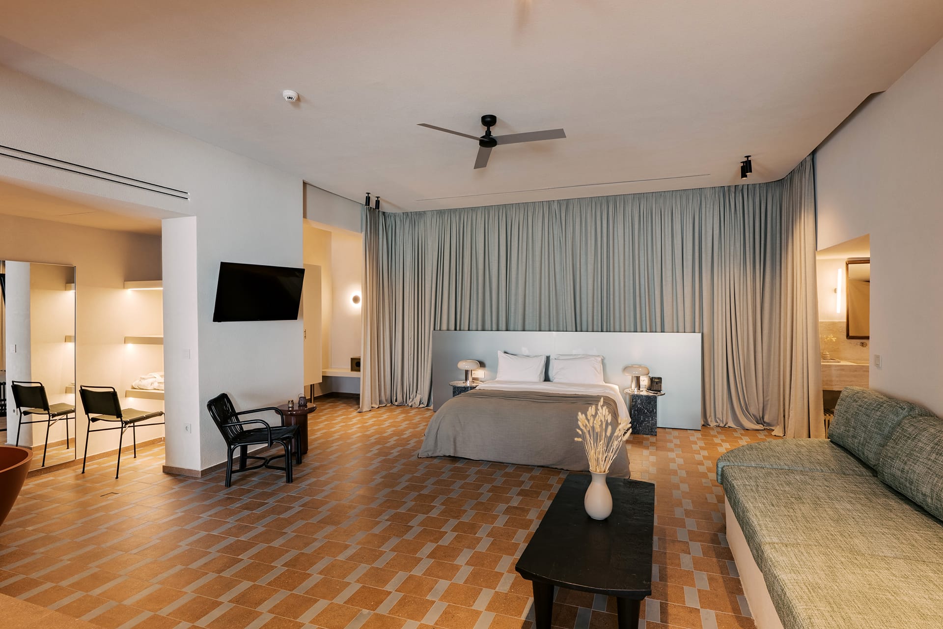 Premium Suite with Private Pool 110m²