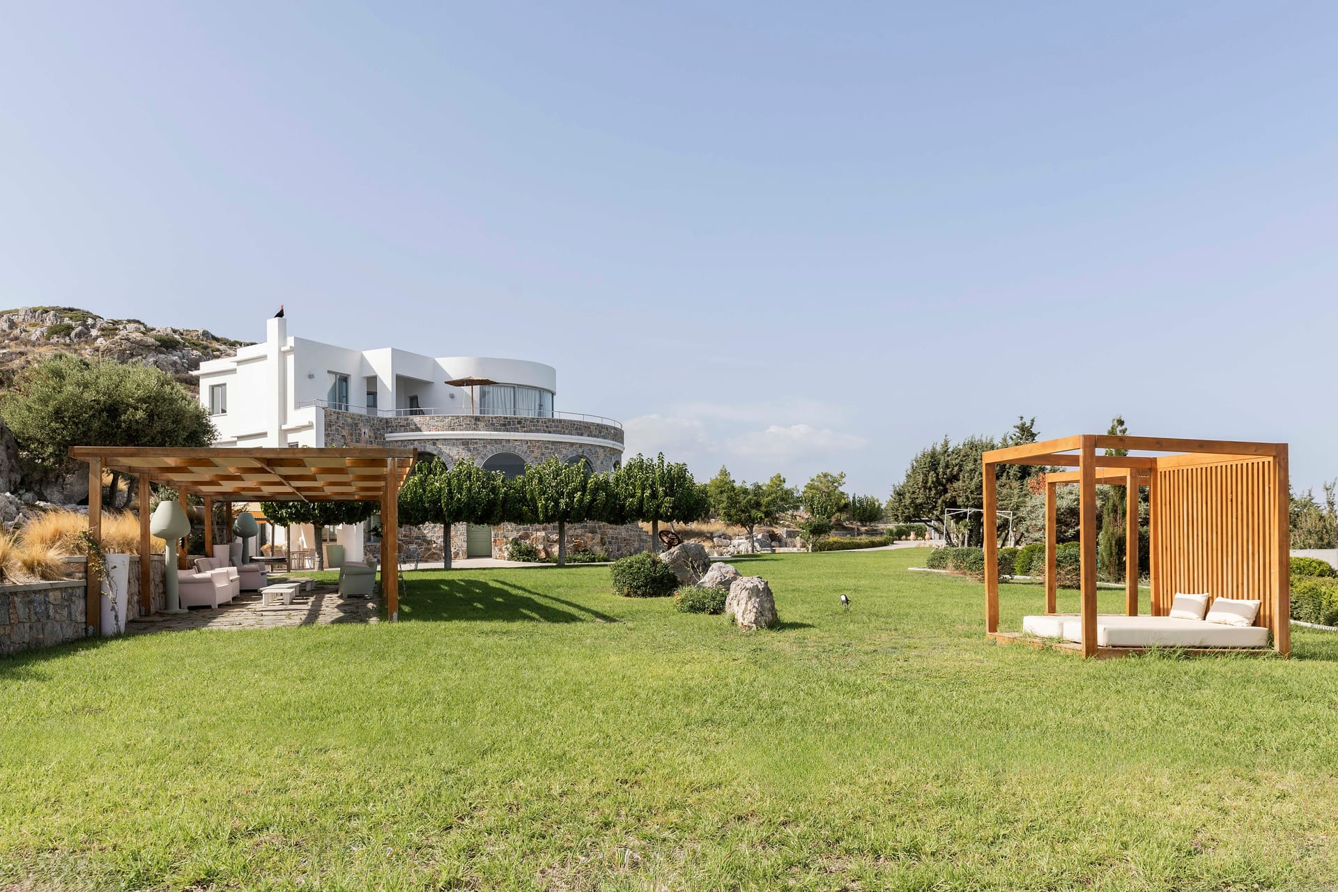 Villa Noura with Private Pool &amp; Sea View 670m²