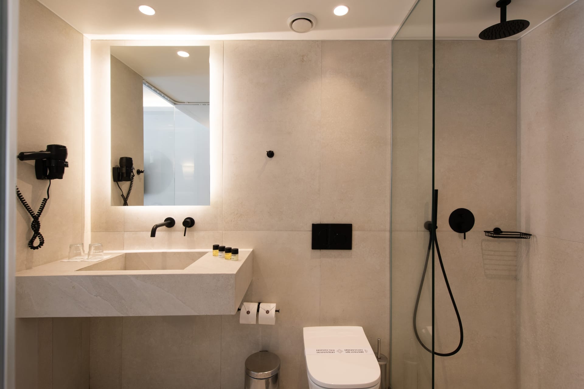 Standard Double Room with Individual Pool