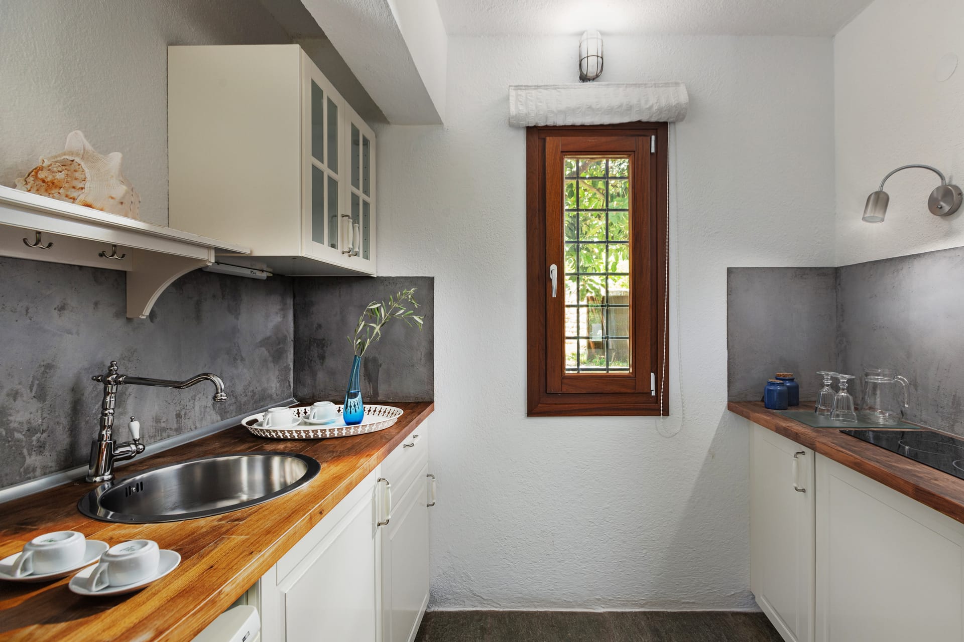 Ground Floor Suite  (55 sq.m)