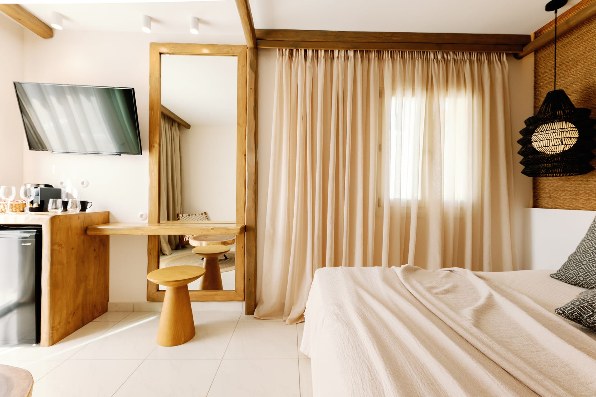 Executive Suite with Private Jacuzzi