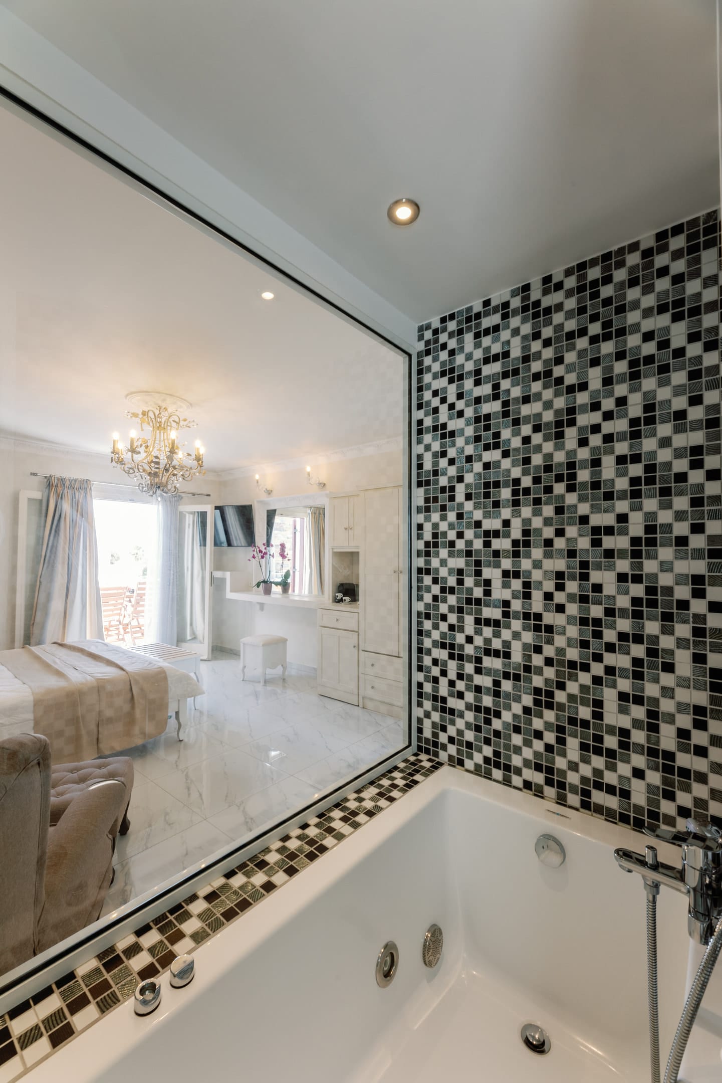 Executive Suite with Private Jacuzzi