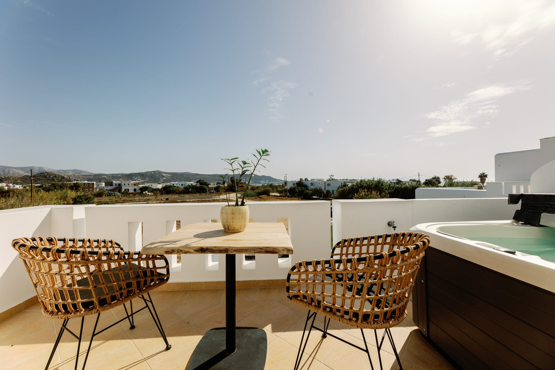 Luxury Suite with Private Jacuzzi