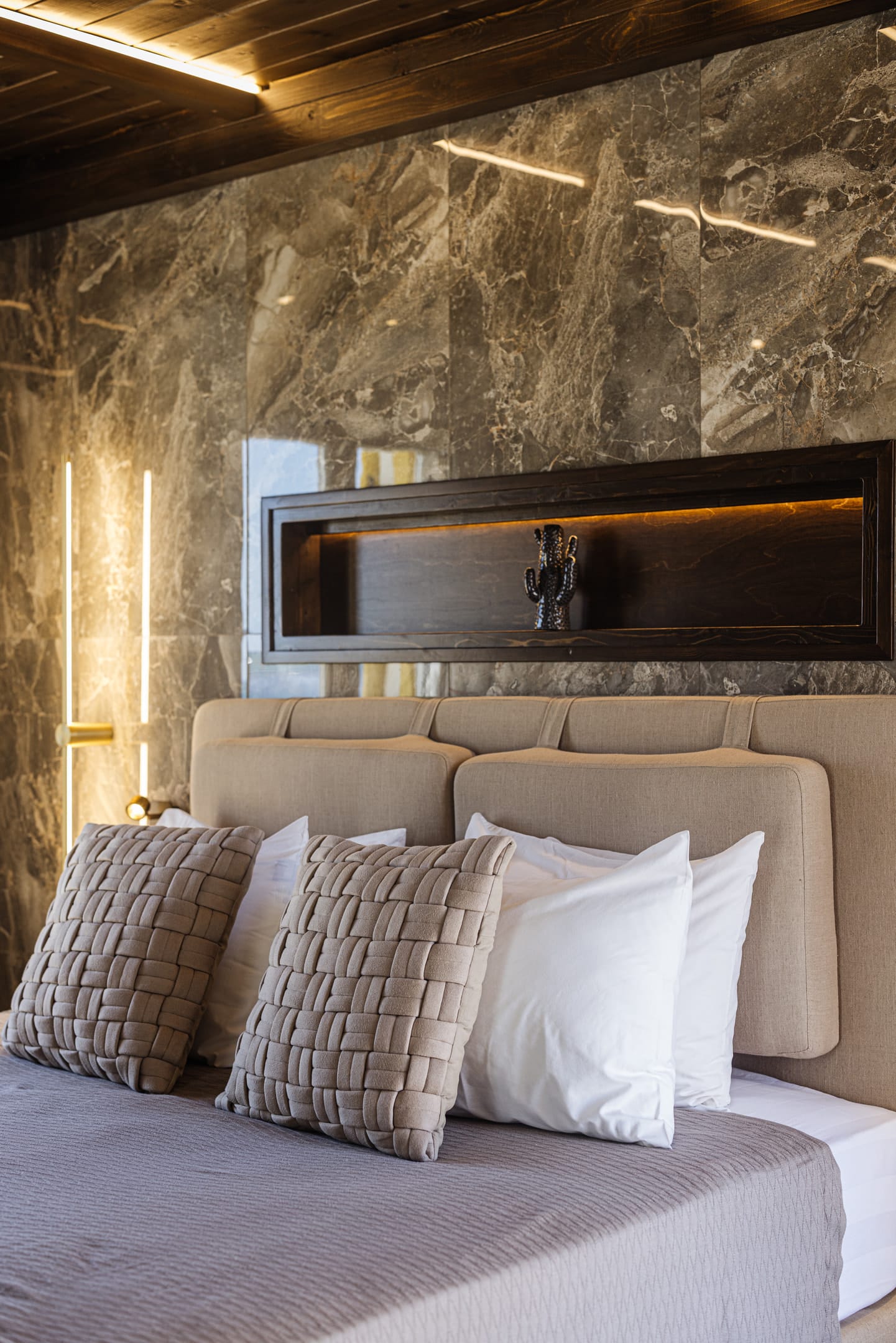 Luxury Suite with Private Jacuzzi