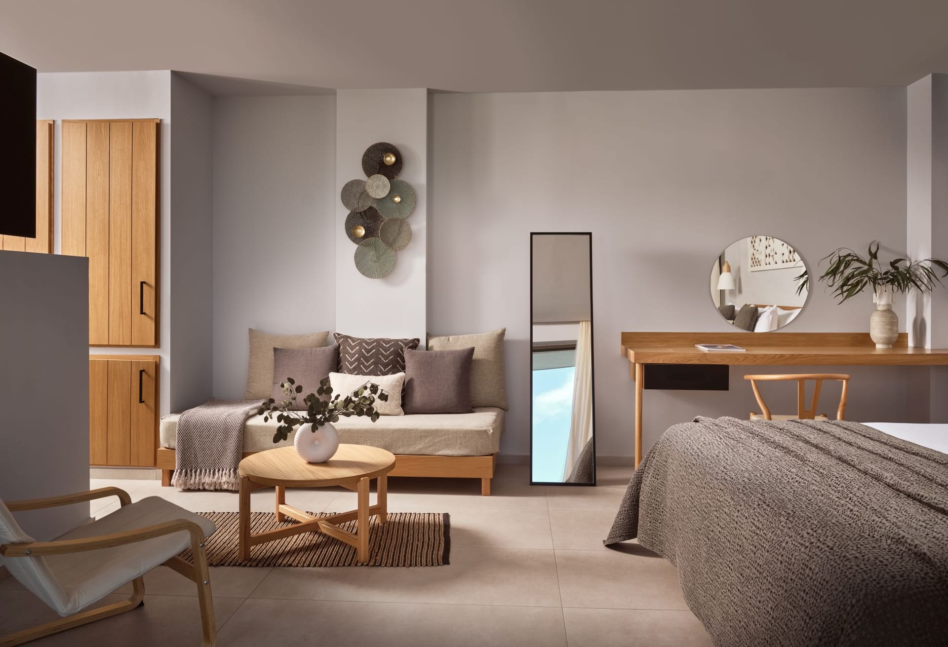 Private Pool Suite with Side Sea View