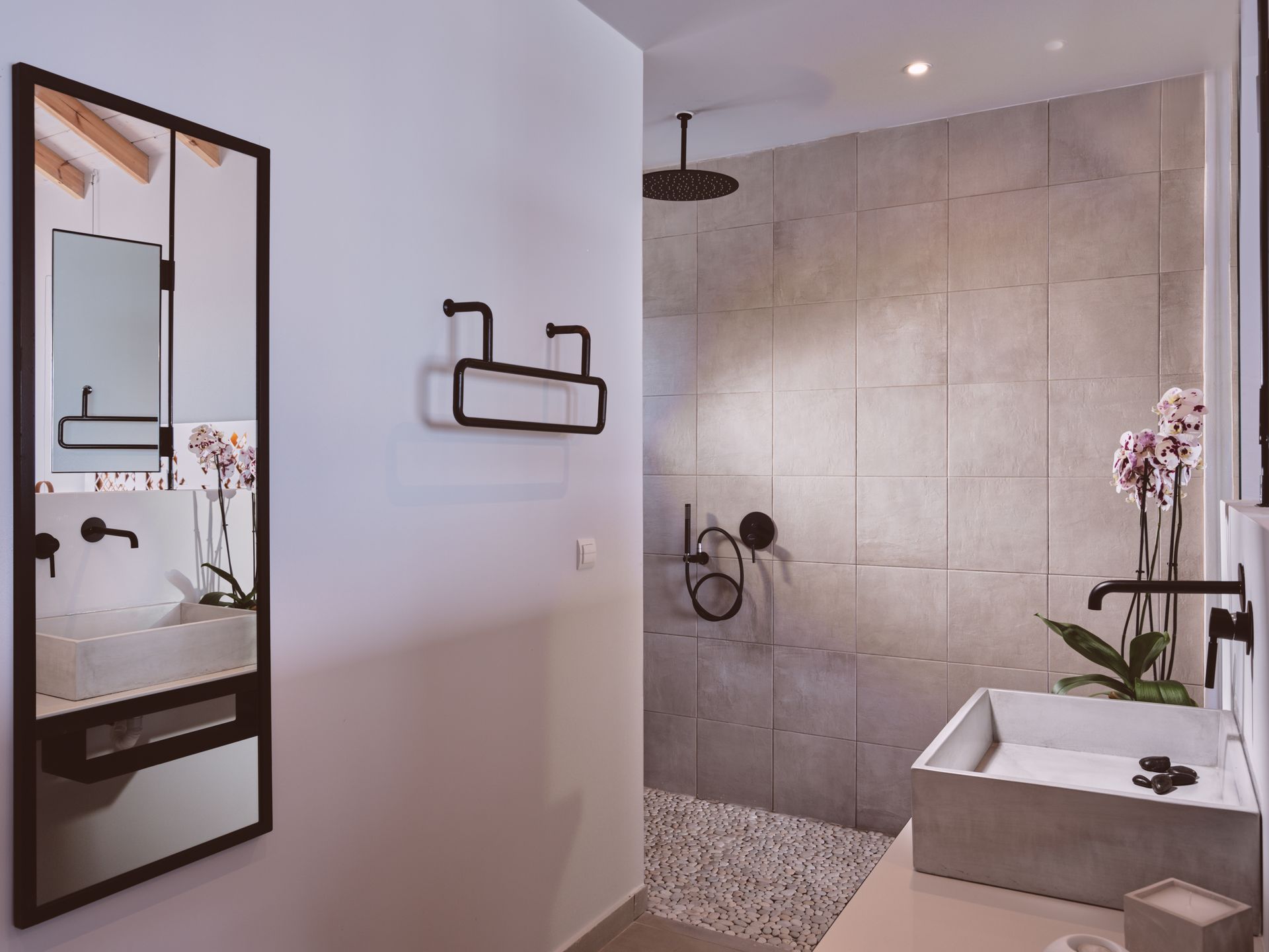 Deluxe Private Pool Suite with Sea View