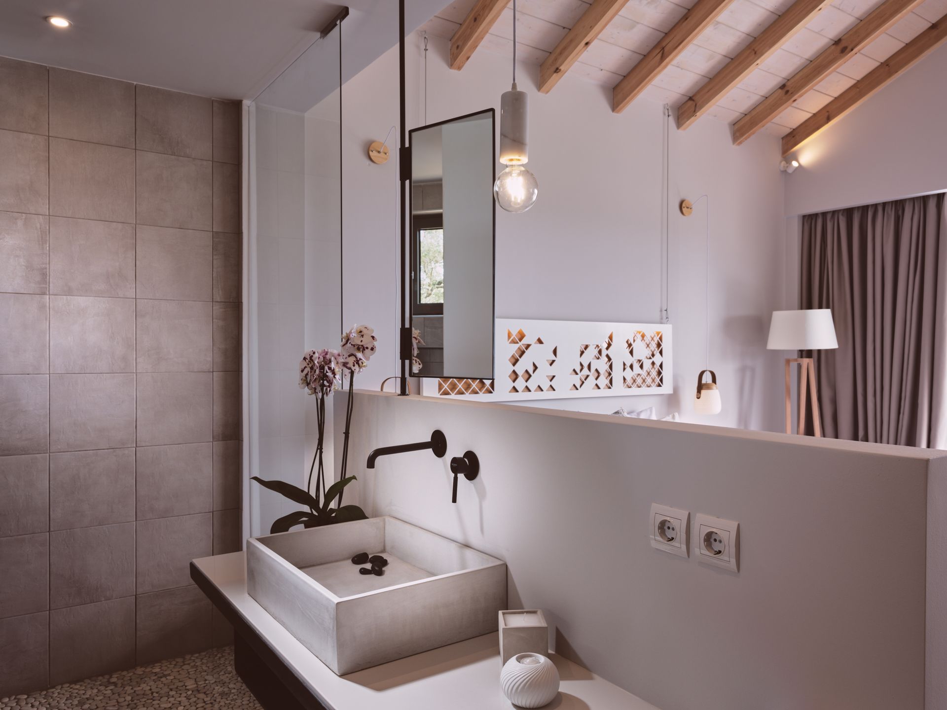 Deluxe Private Pool Suite with Sea View