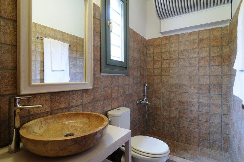 Suite | Side Sea View