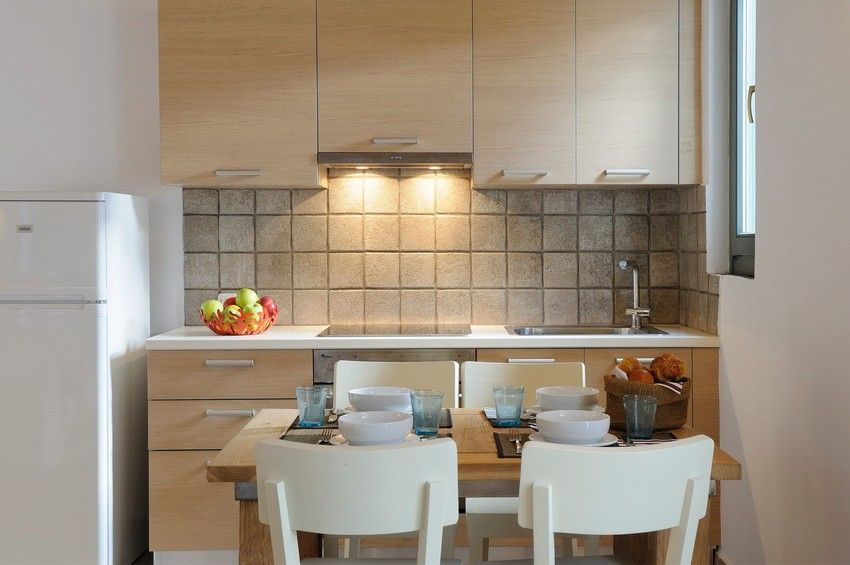 Suite | Side Sea View