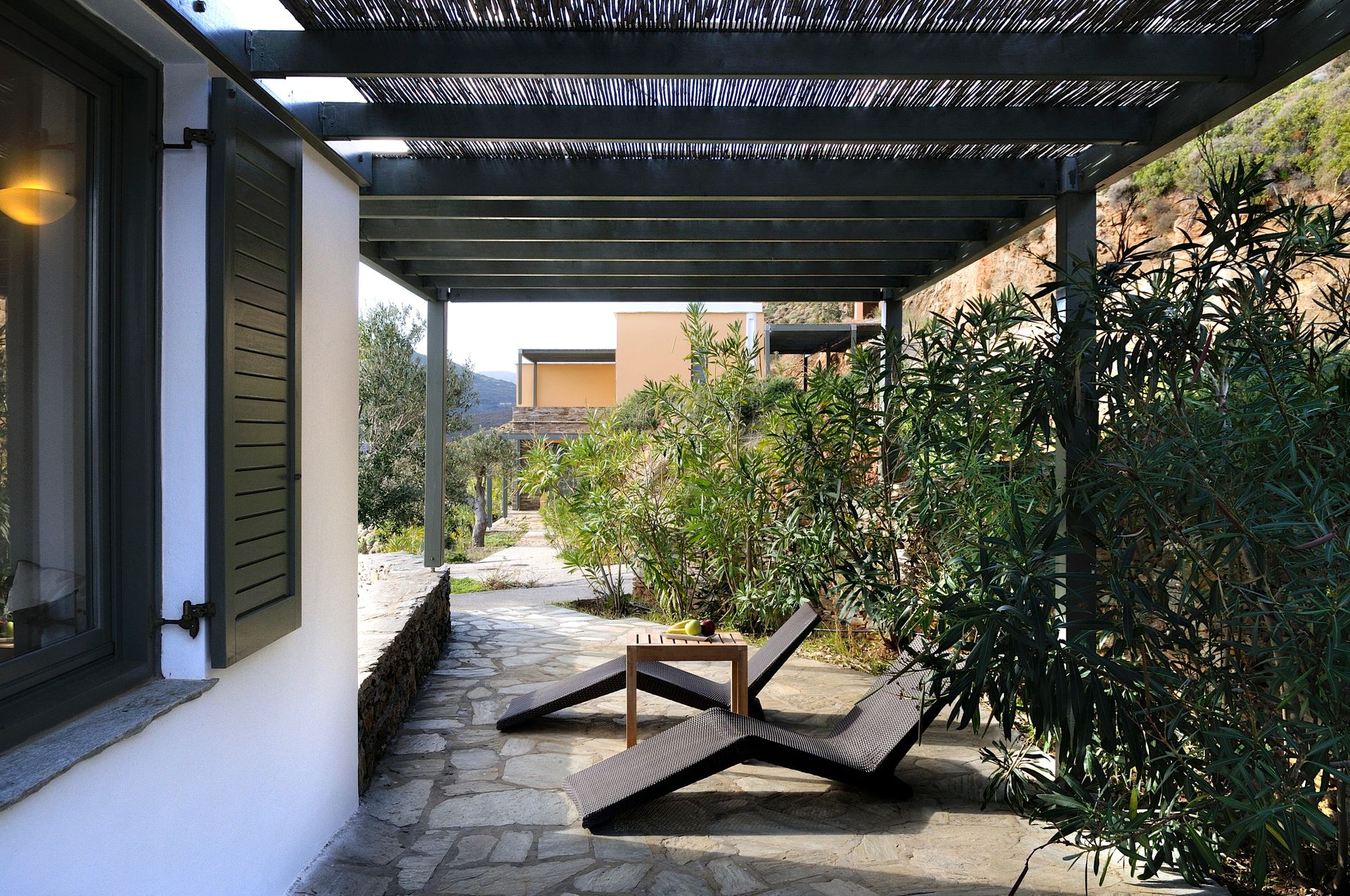 Suite | Side Sea View