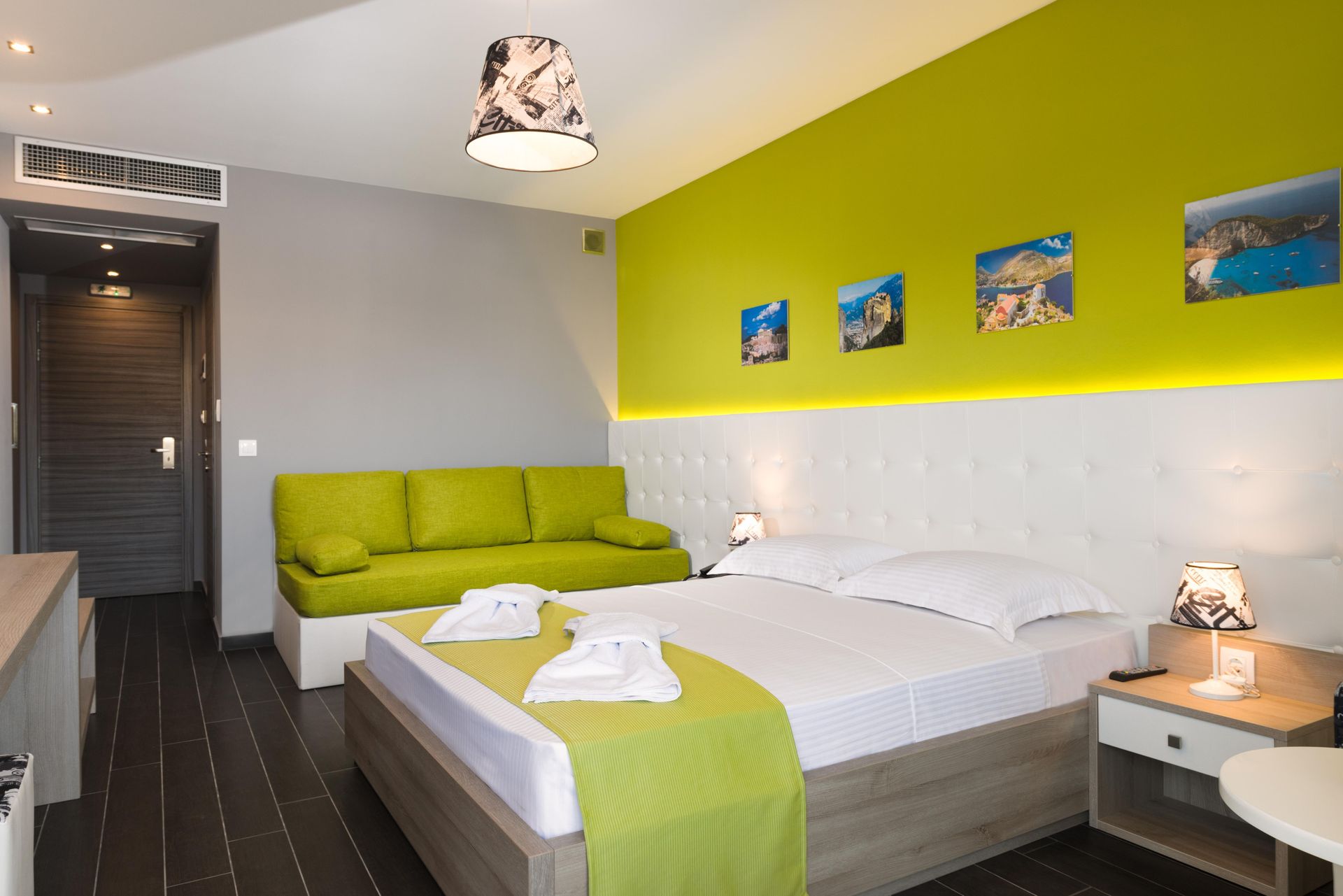Triple Room