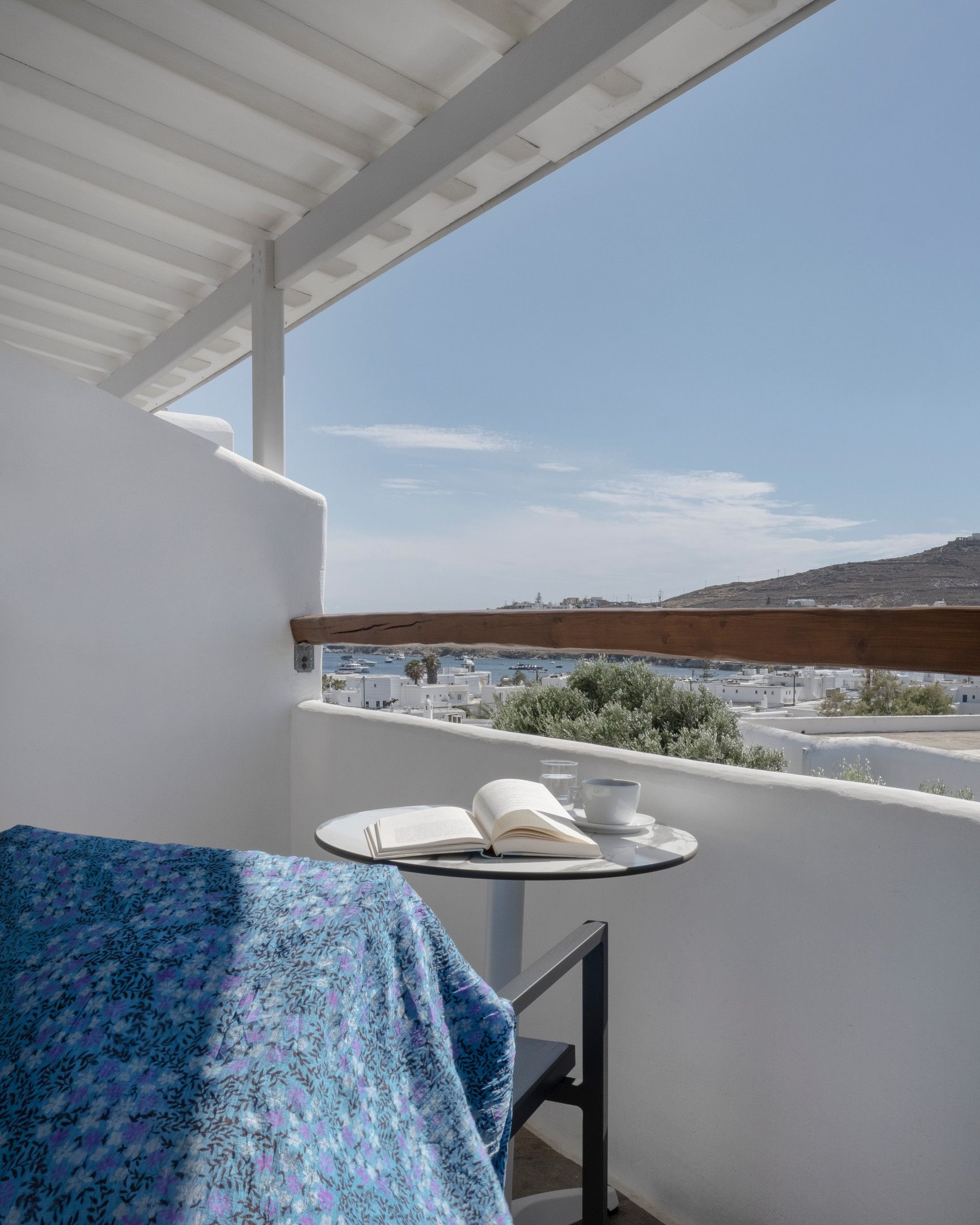 Soulful Triple Partial Sea View