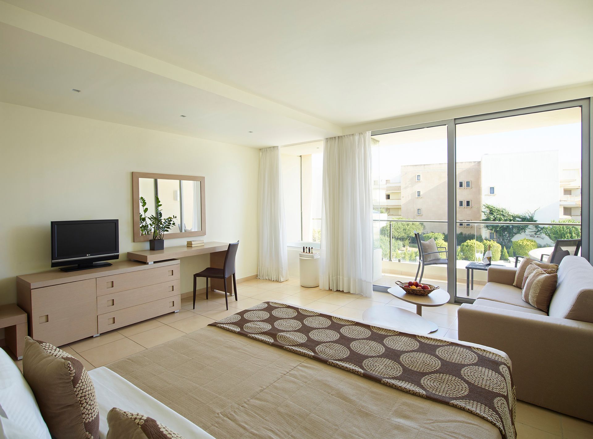 Deluxe Room with Spa Bath Garden View - 30m²
