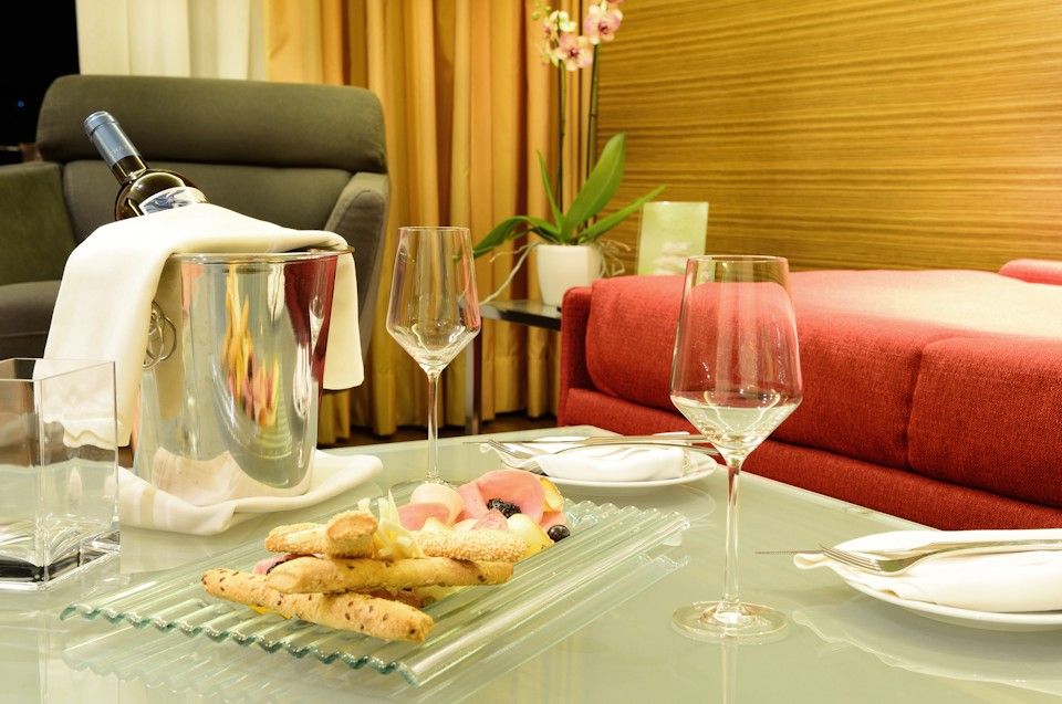 Classical Suite with Sea View