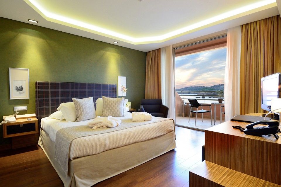 Classical Suite with Sea View