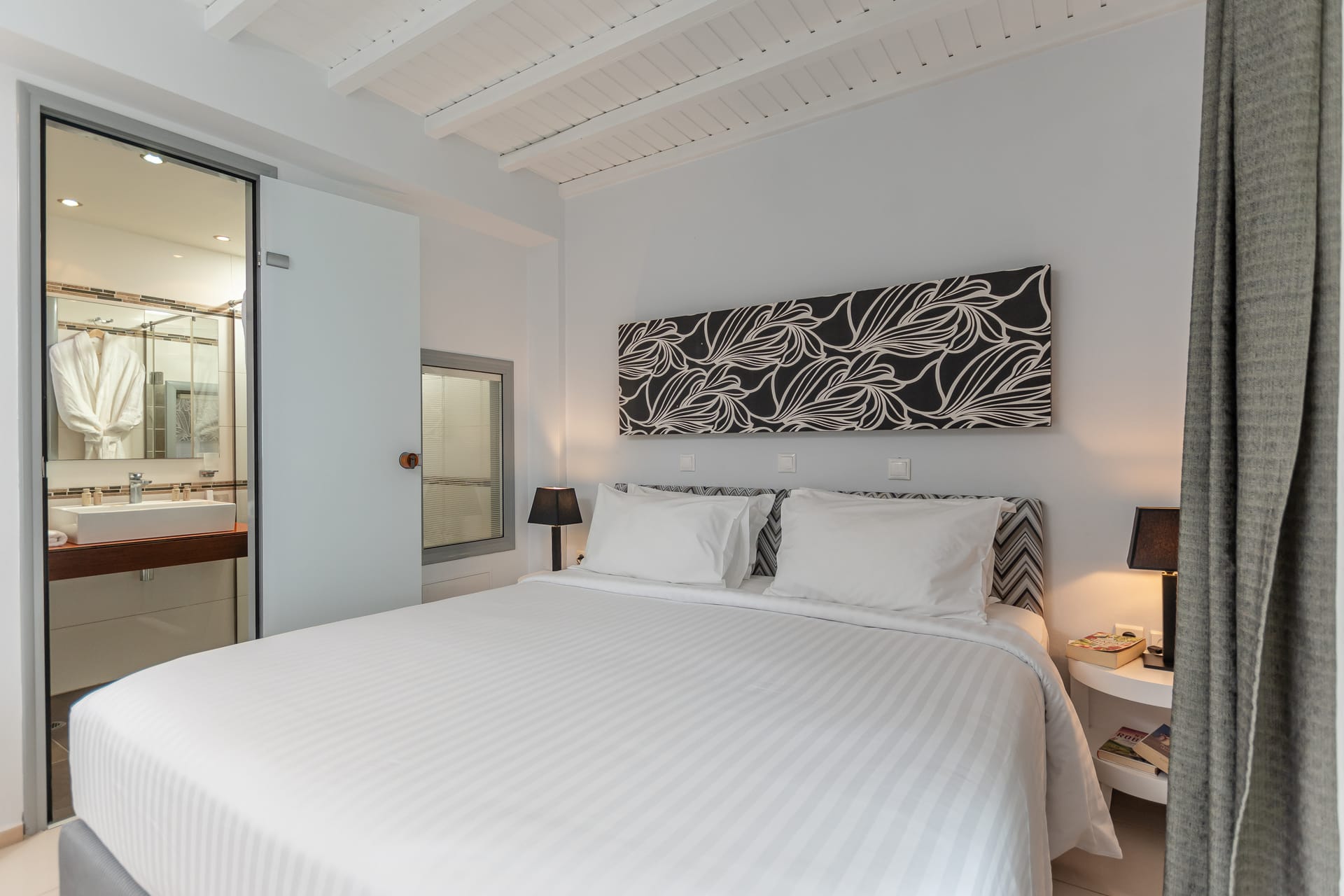 Superior Room Pool or Sea View