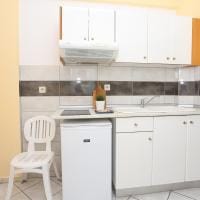 Maria Standard Triple Studio