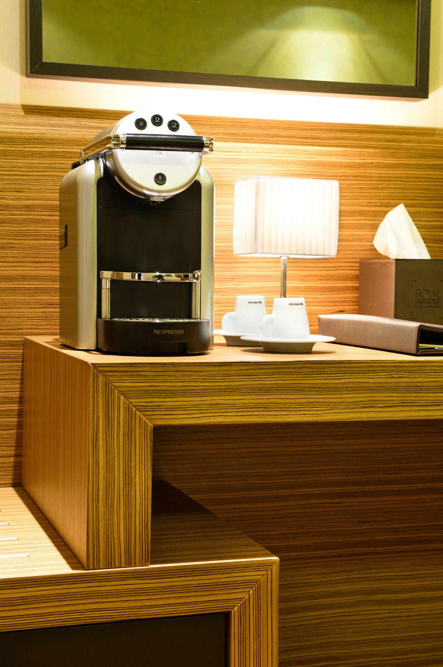 Royal Room with Sea View and Outdoor Jacuzzi