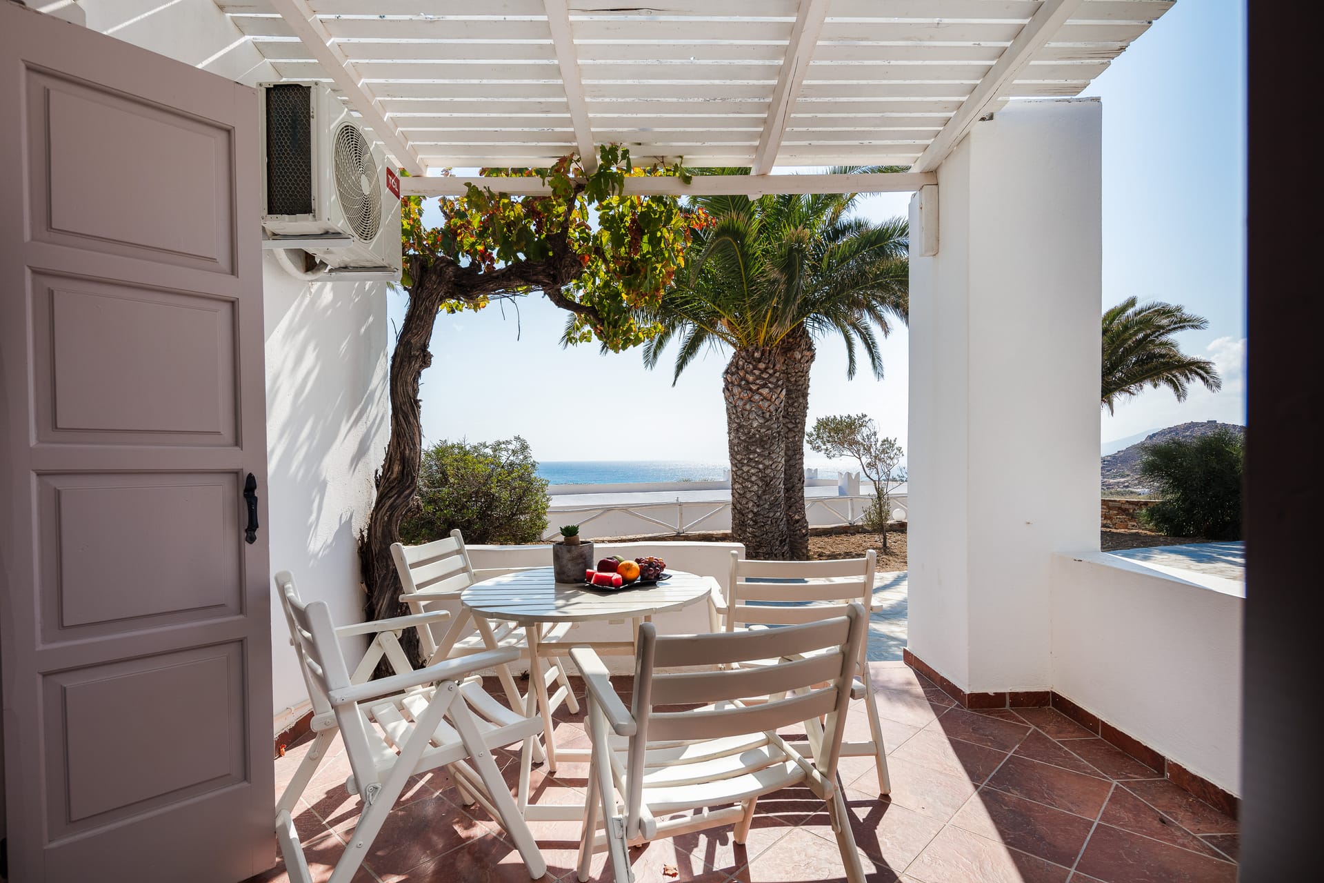 Aegean One Bedroom Apartment with Terrace &amp; Sea View