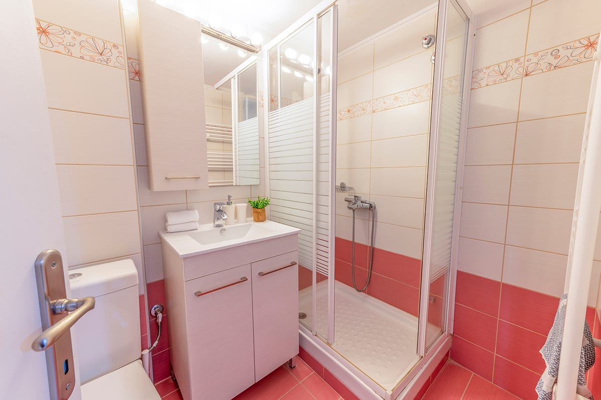 Standard Apartments - Complex A