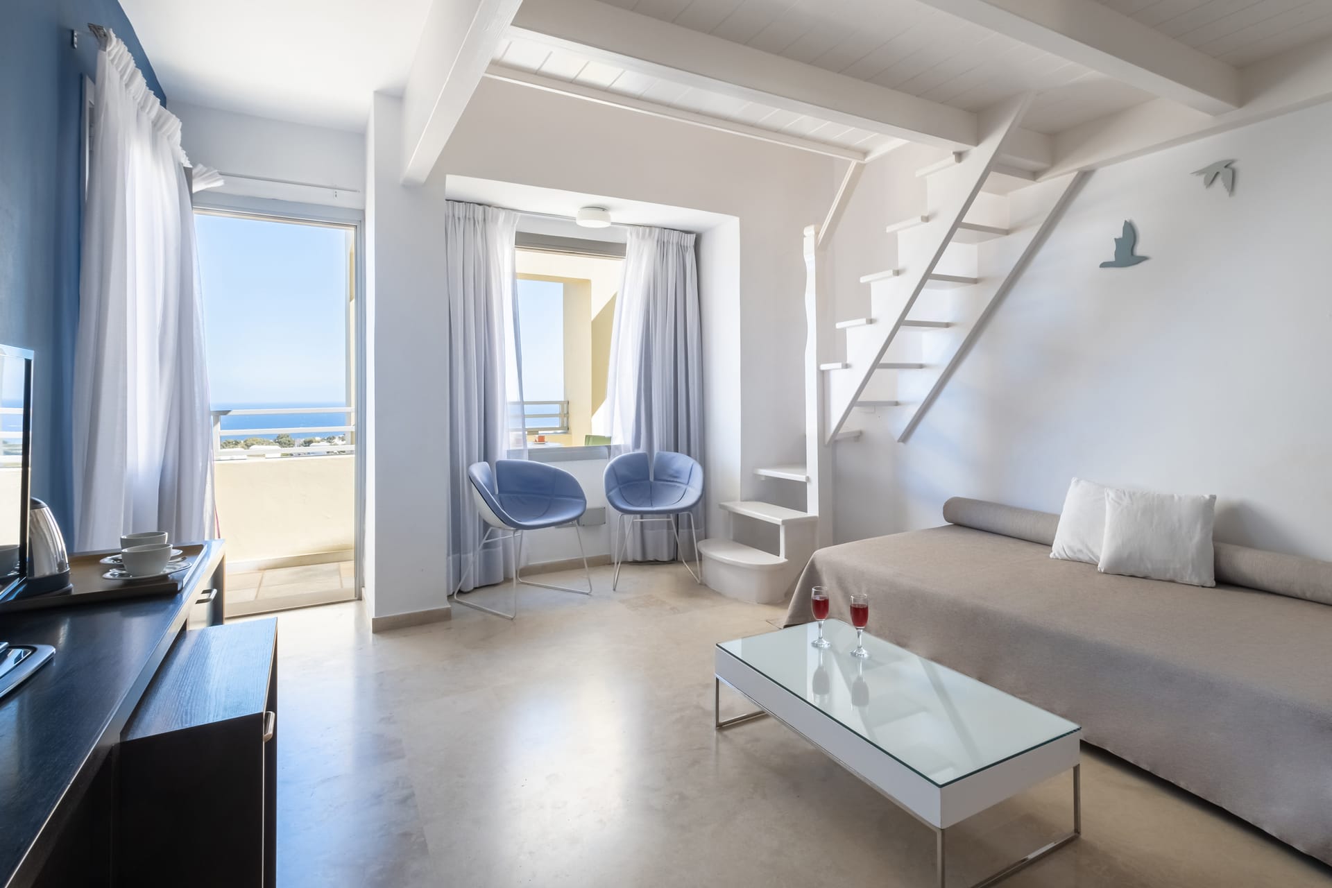 Maisonette (East View)