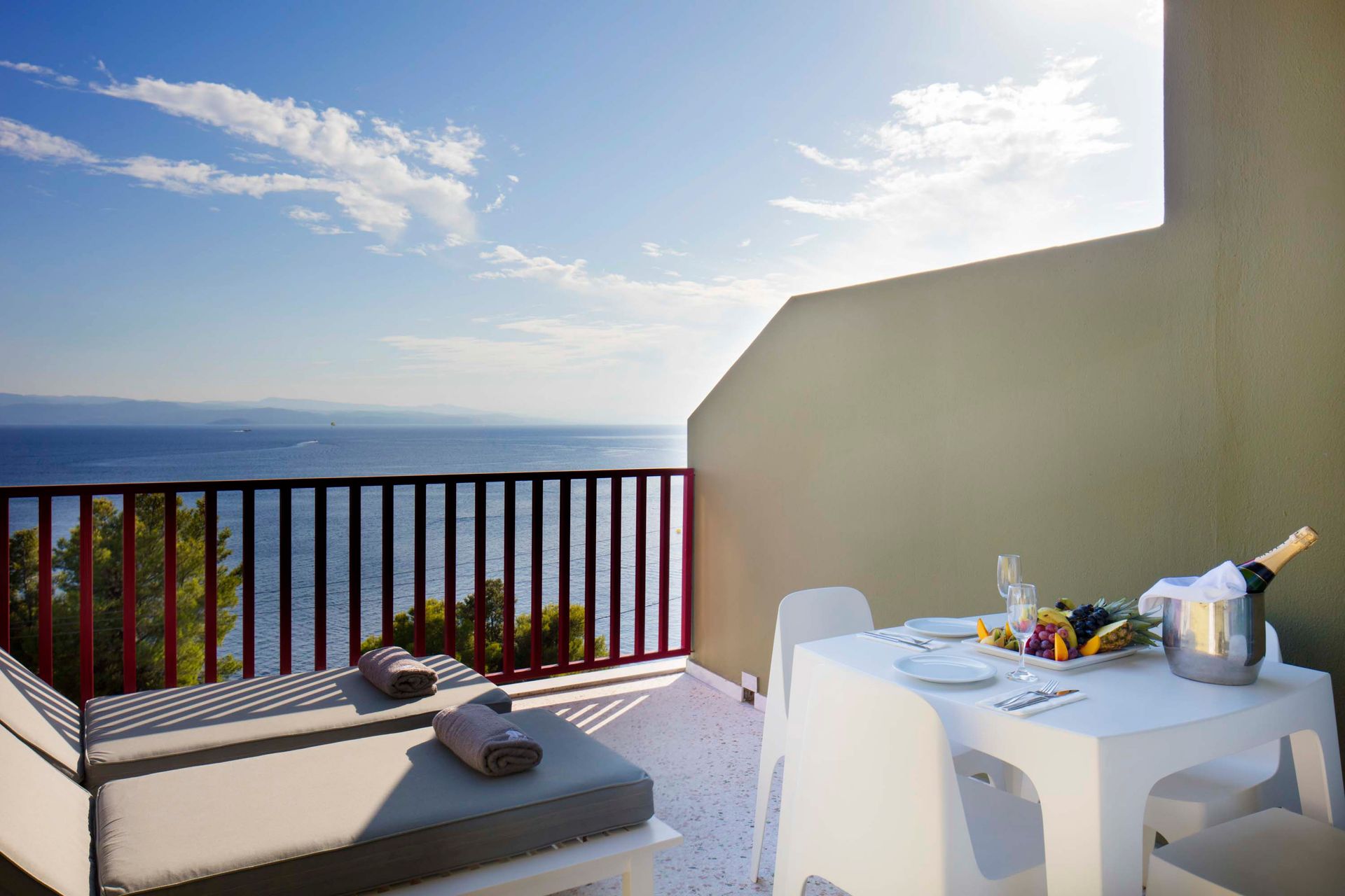 Executive Plus with Panoramic Sea View