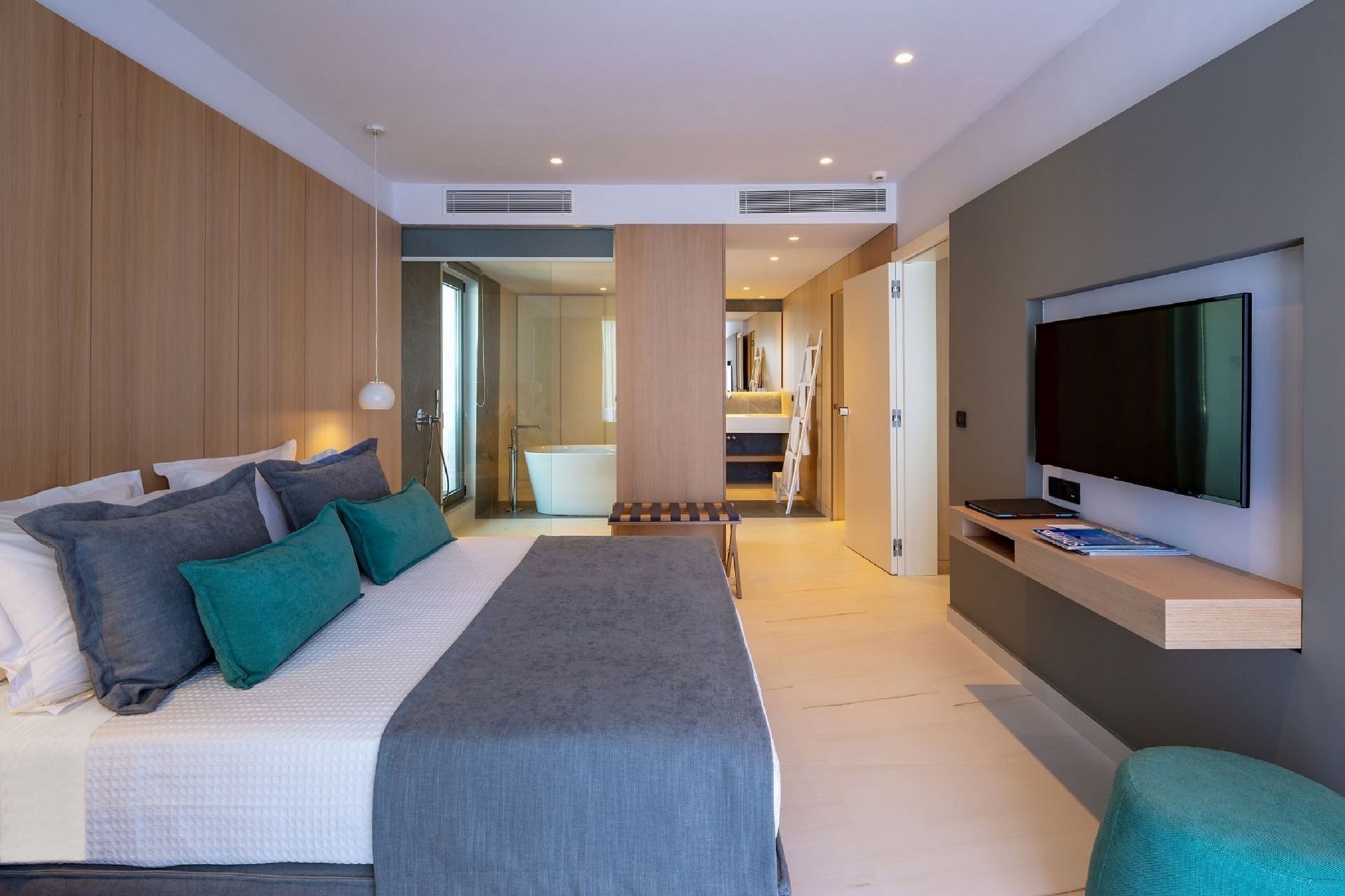 Double Suite with Panoramic Sea View