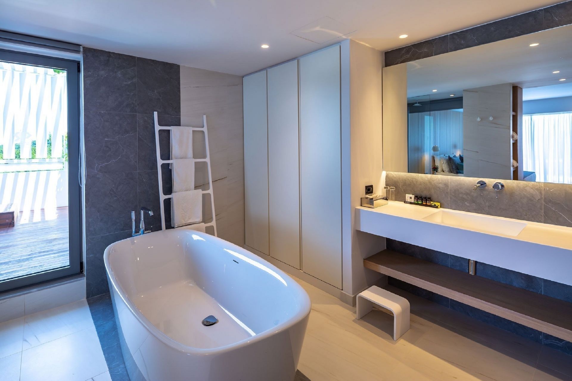 Double Suite with Panoramic Sea View