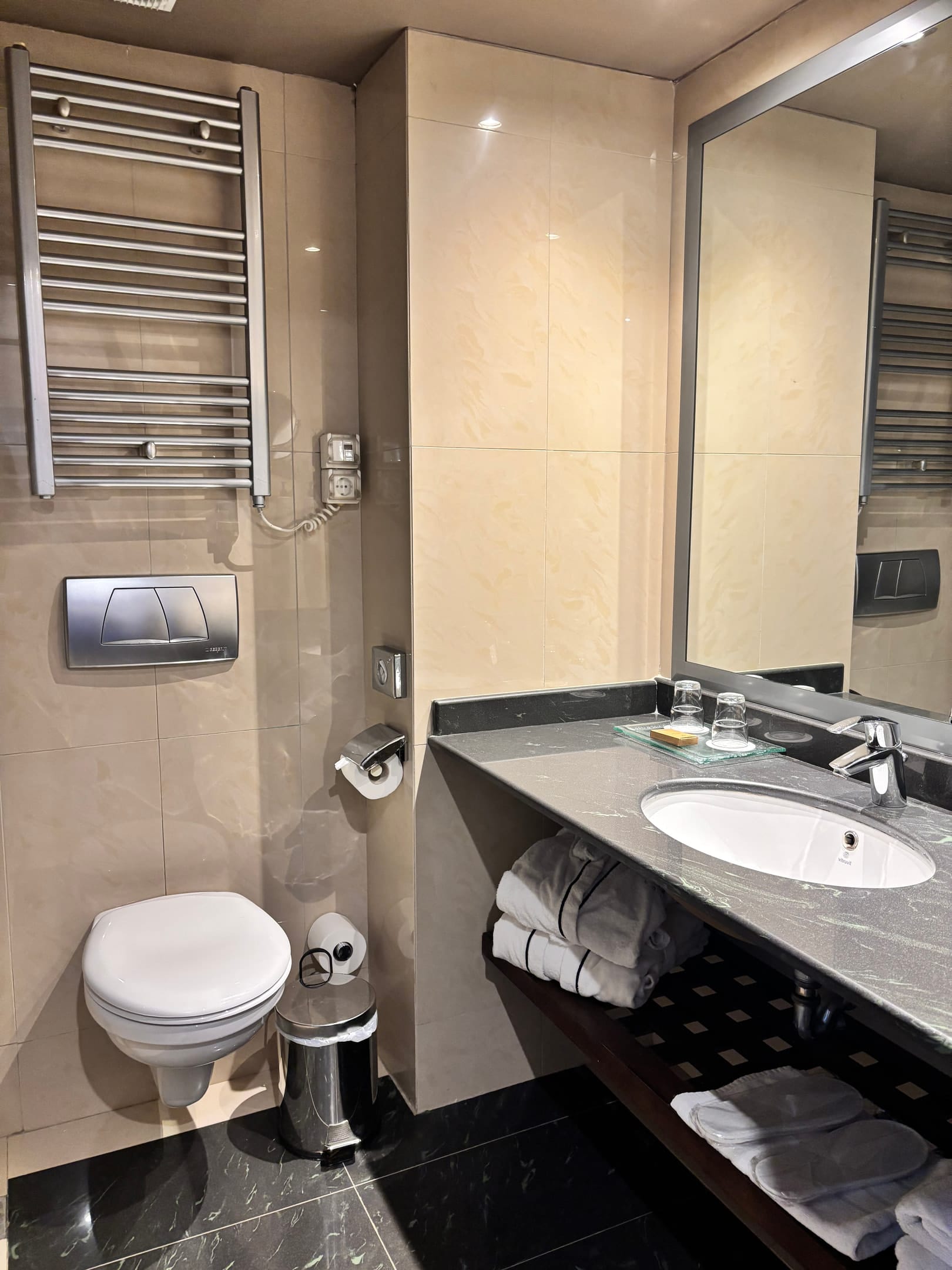 Classic Room Sea / Pool View