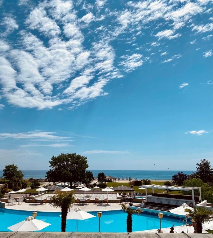 Classic Room Sea / Pool View